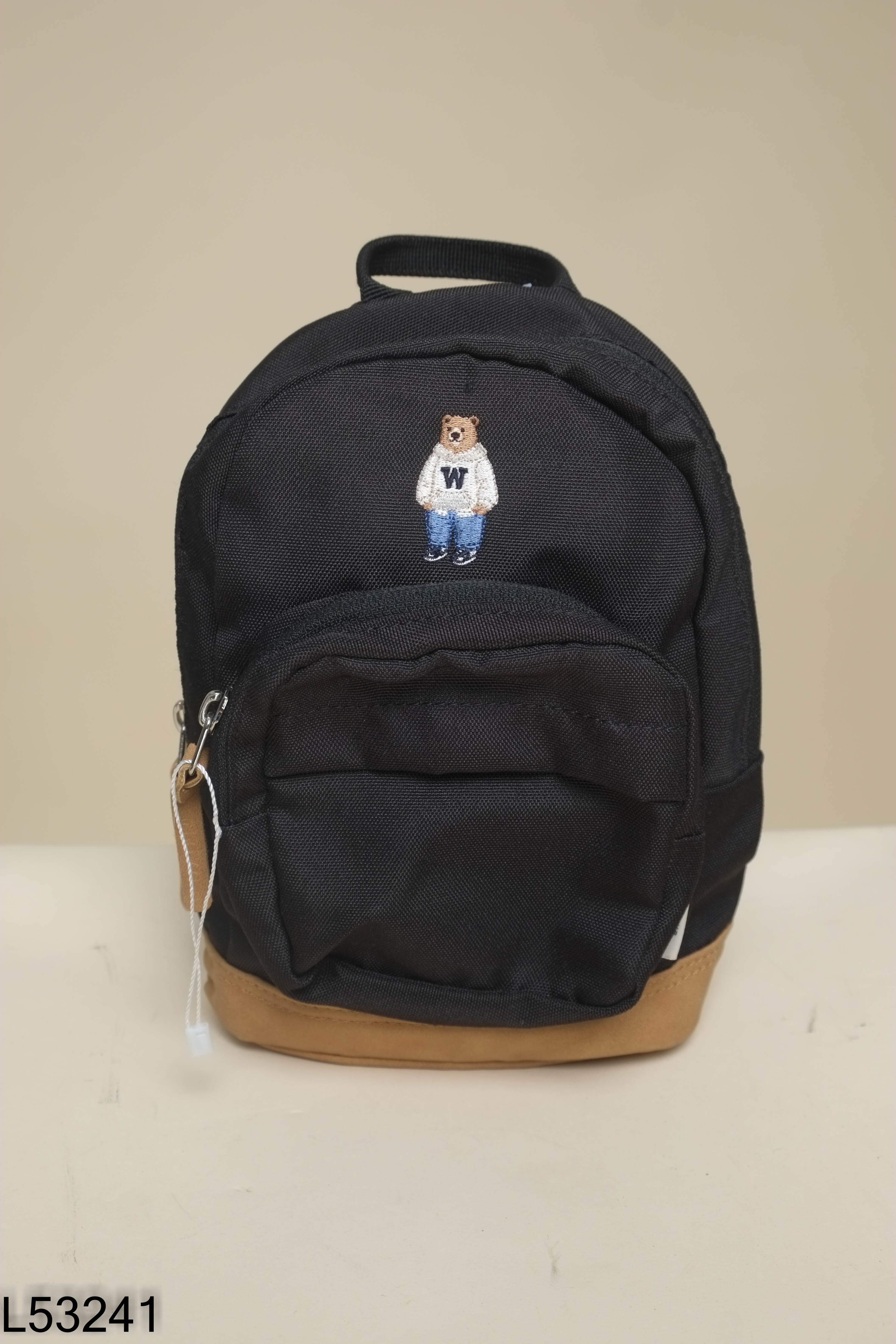 Balo mini đen thêu gấu