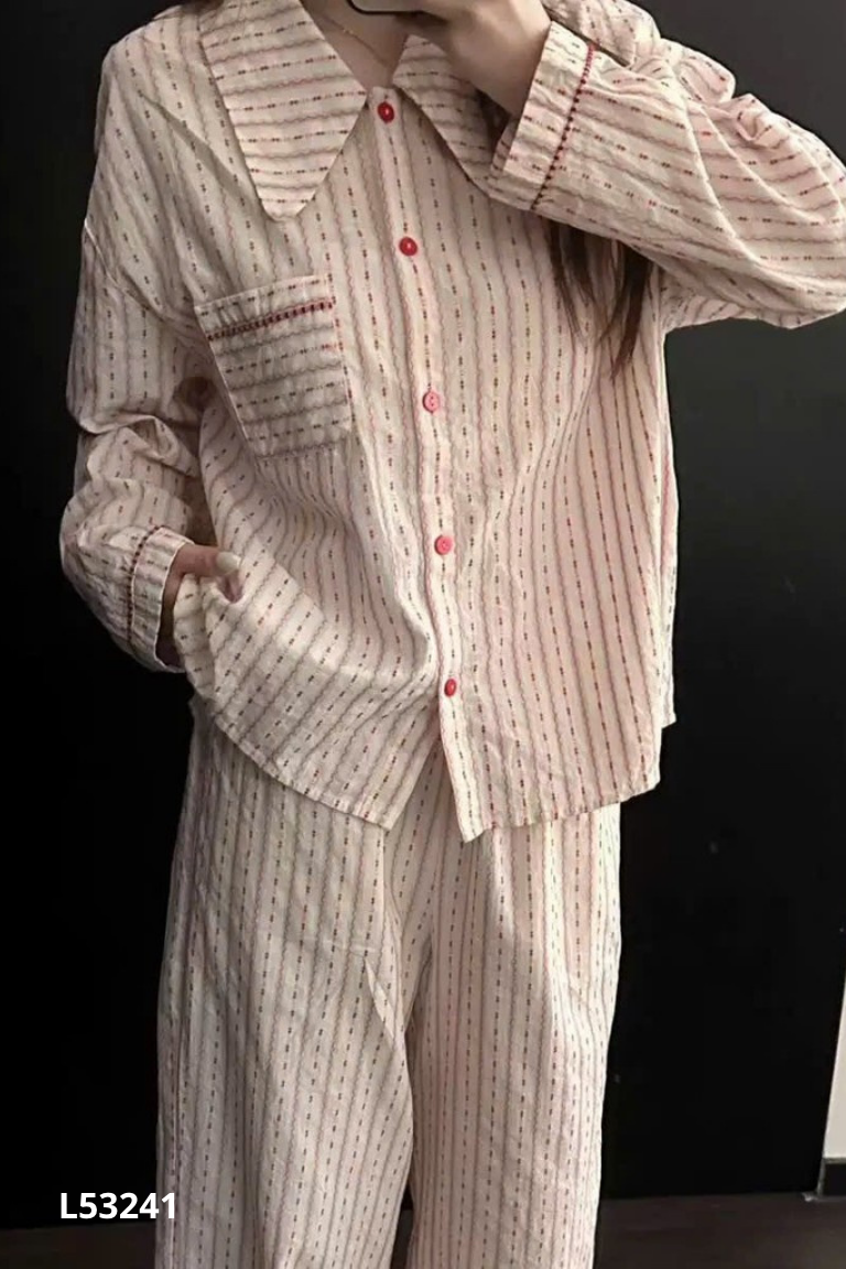 Set áo + quần dài be trắng họa tiết đỏ