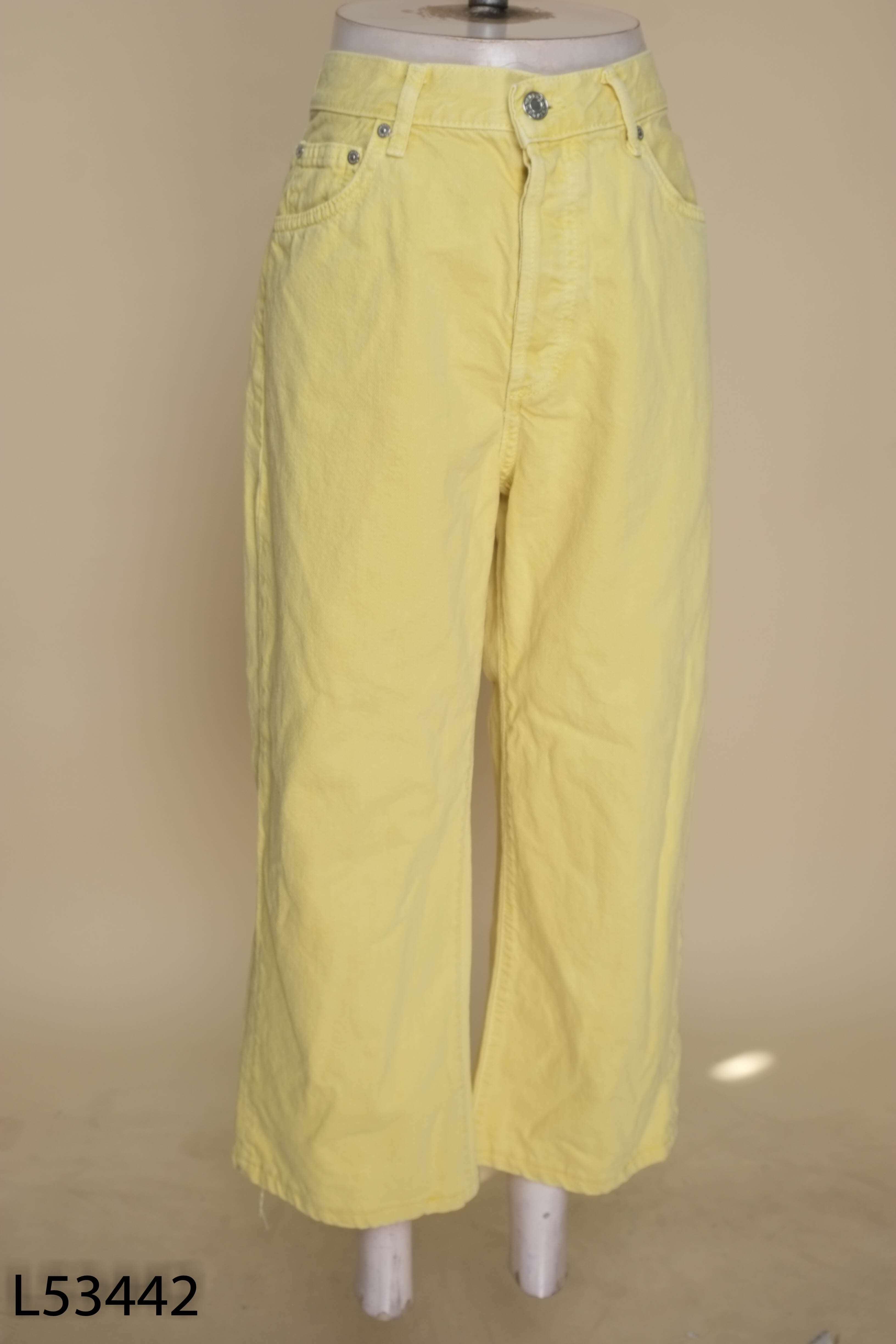 Quần jeans MNG vàng suông