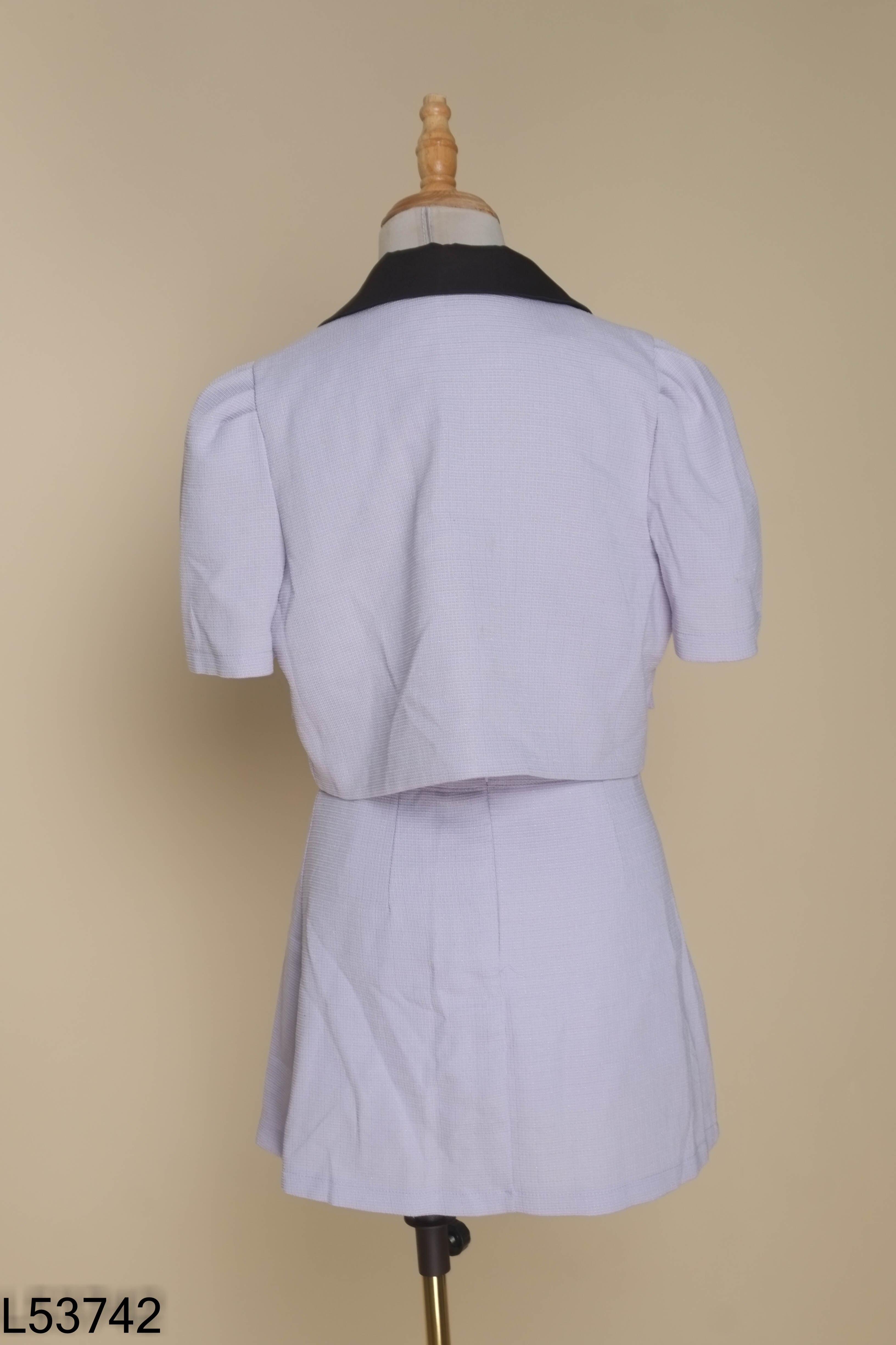 Set Áo tím croptop cúc ngọc + Chân váy
