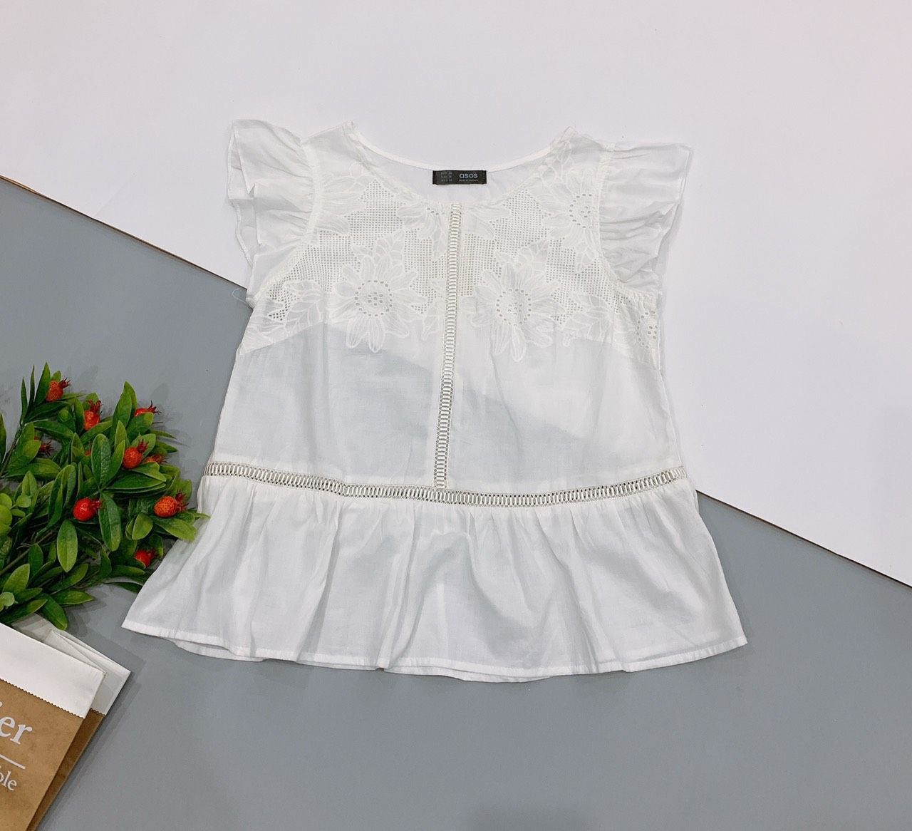 Áo Peplum Thô Thêu Asos