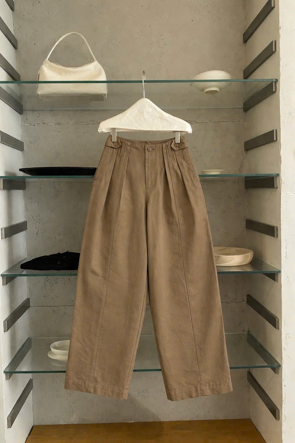 Baggy-Ong-Cong-Shojo-16398-2.jpg?v=1778389720