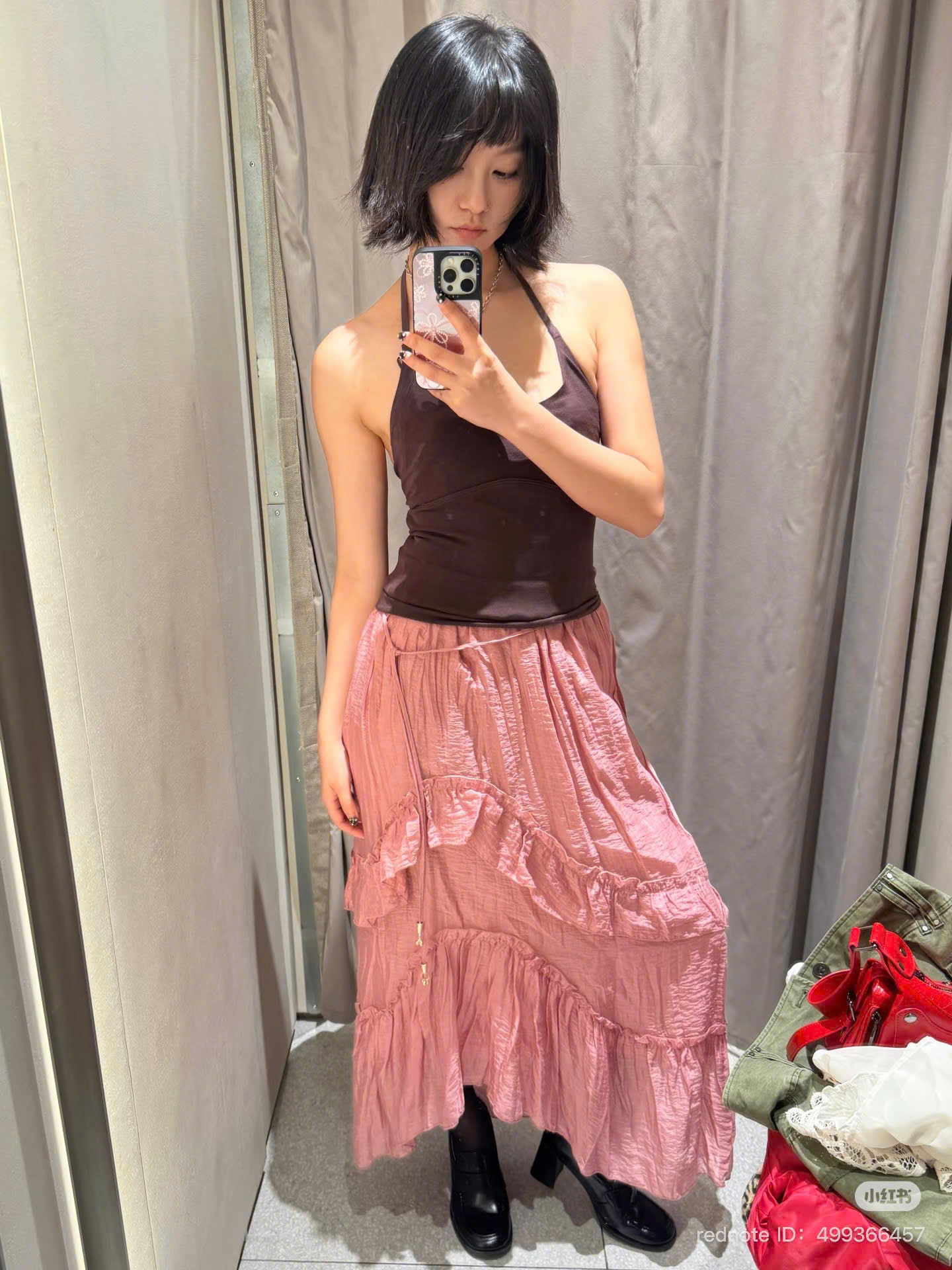 Chan-Vay-Lua-Bong-Satin-Hong-ZR-Du-Xin-16320.jpg?v=1775470843