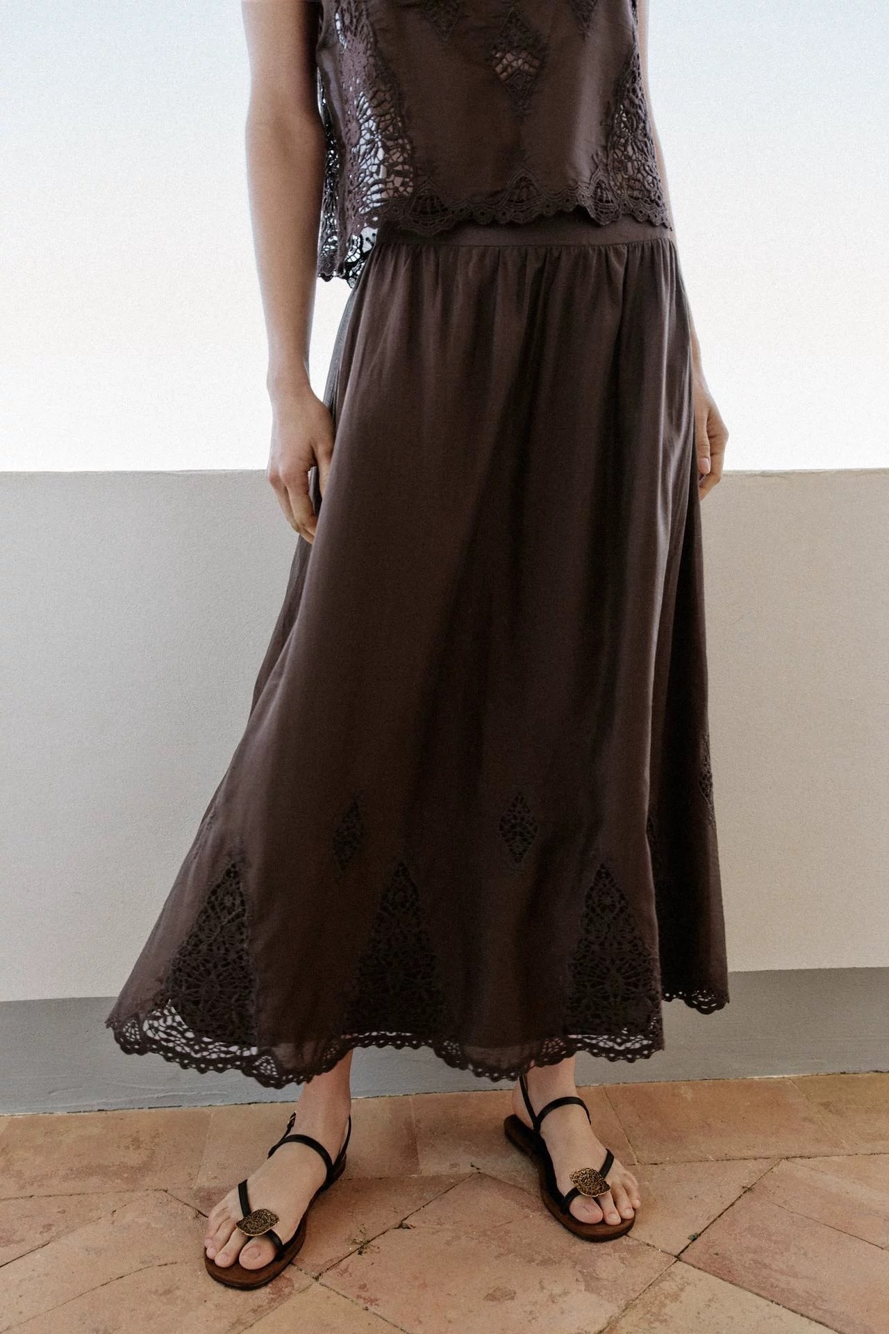 Chan-Vay-ZR-theu-chan-Ren-Tuon-xin-huy-tag-16535.jpg?v=1781435125