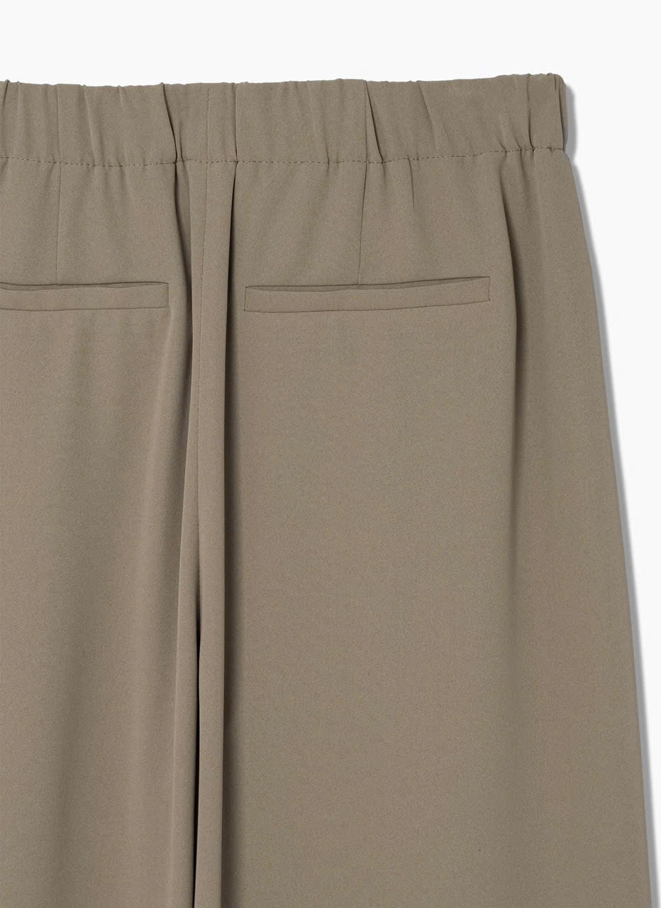 Culottes-Xuat-Han-Du-Xin-16307-17.jpg?v=1775054840