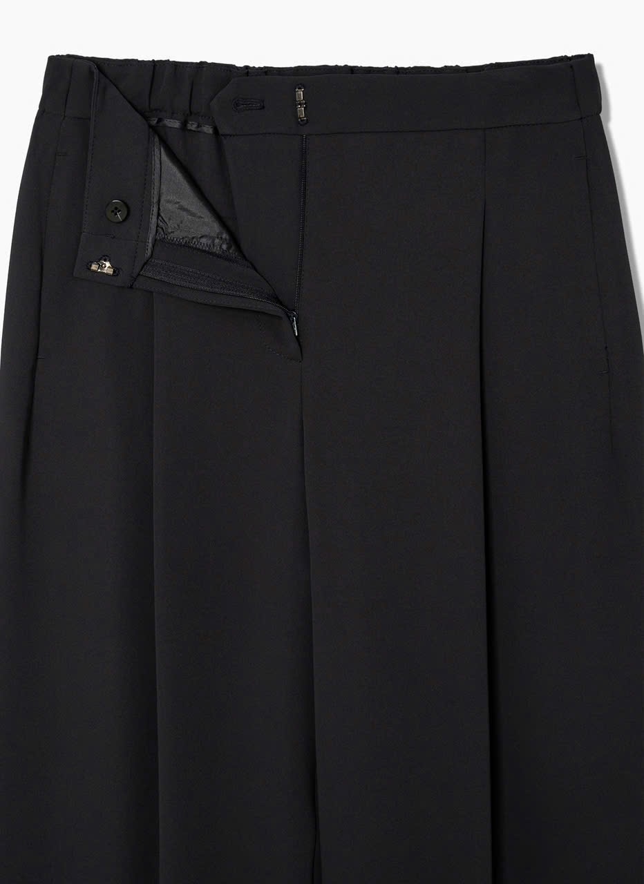 Culottes-Xuat-Han-Du-Xin-16307-22.jpg?v=1775054845