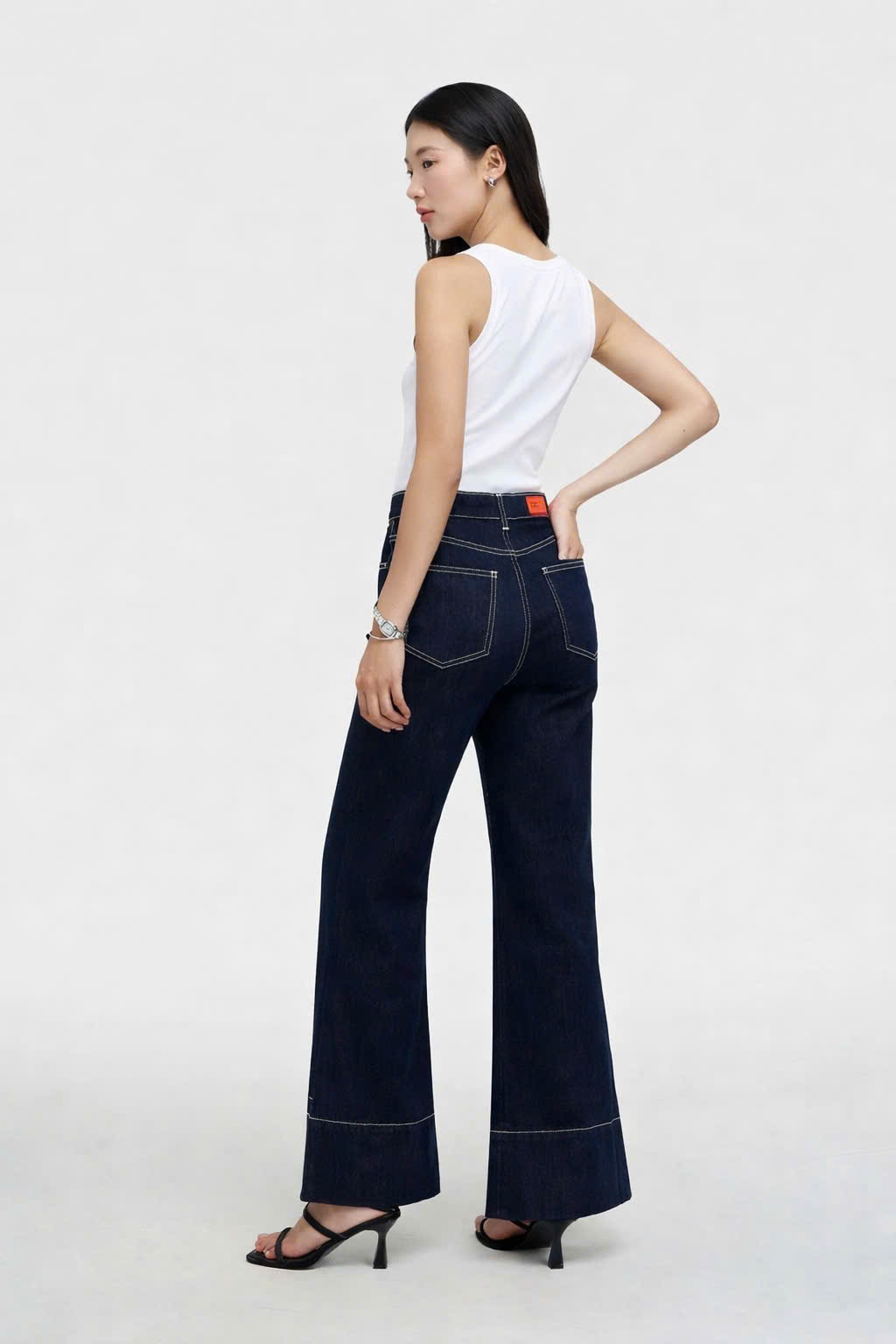 Jean-GP-gan-Gau-To-Du-Xin-16245-4.jpg?v=1773460630
