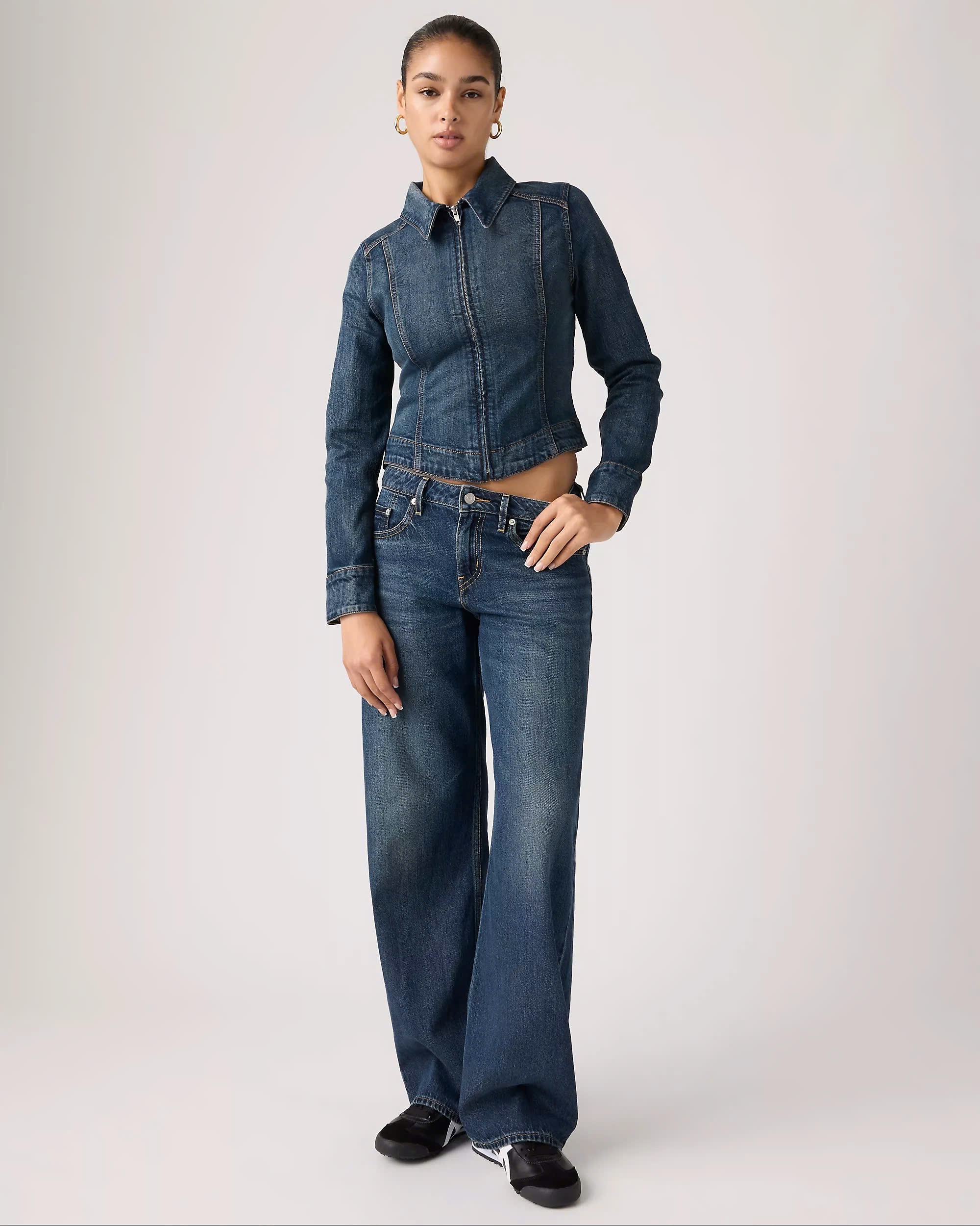 Jean-LV-Du-Xin-1-Mau-Xanh-Dam-16282-9.jpg?v=1774349717