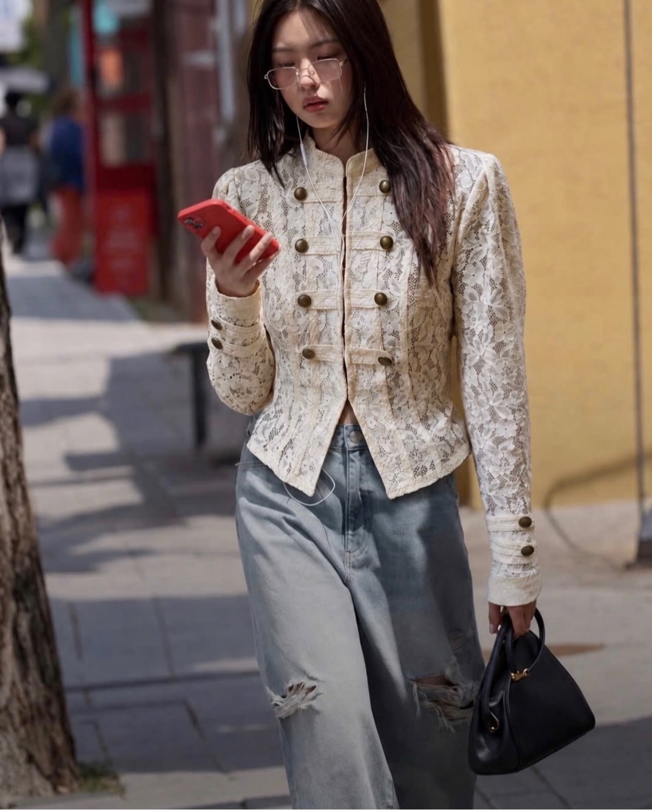 bd87ae50-9dbe-4d73-a85e-9c5815fafc01.jpg