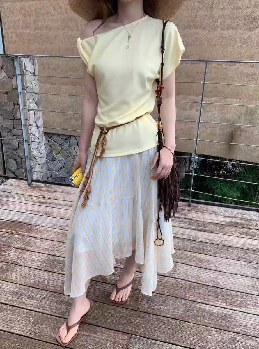 Set-Ao-Phong-amp-Chan-Vay-Ke-kem-belt-16391-4.jpg?v=1778142442