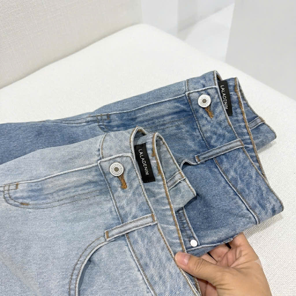 Short-ngo-Denim-Lala-16521-2.jpg?v=1781073904