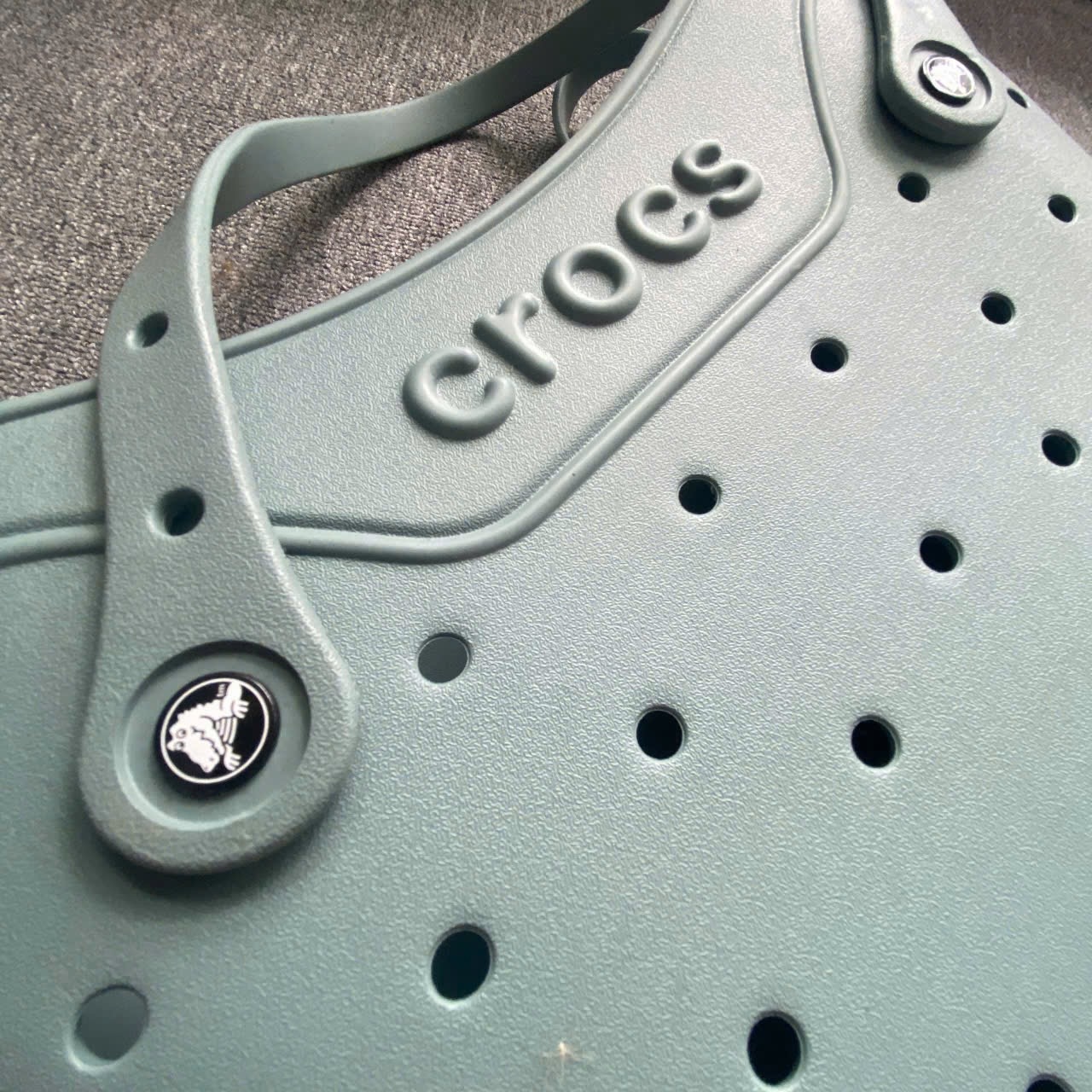 Tui-Crocs-Nam-Nu-Auth-tuon-du-xin-16554-2.jpg?v=1781858686