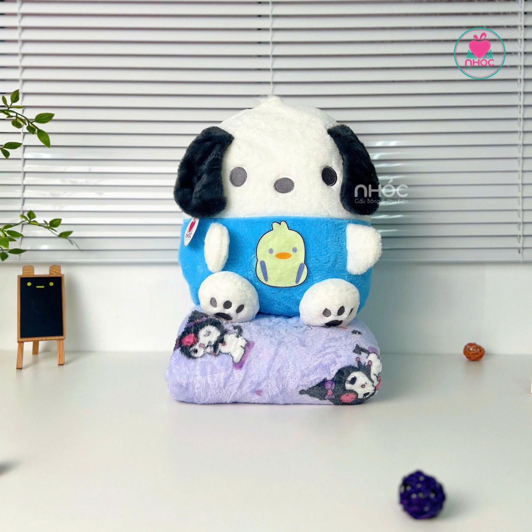 Gối mền xỏ tay kiểu thú - Chó Pacha - 35380