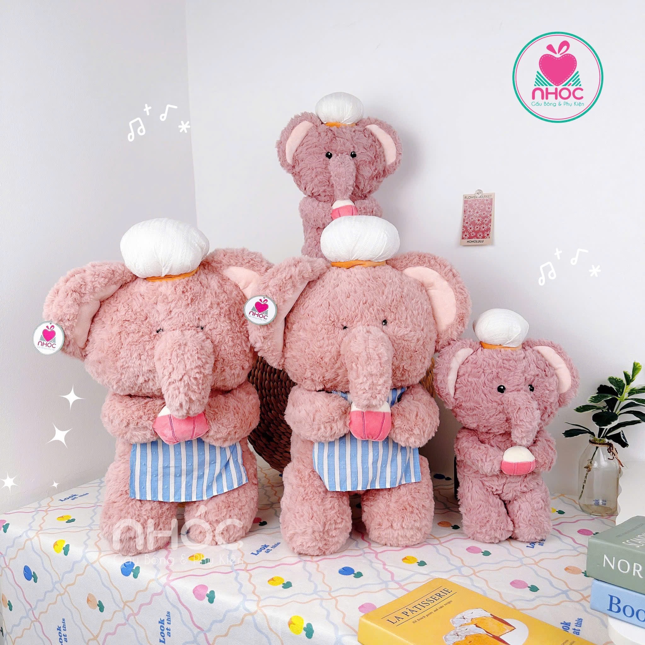 Thú bông Cosplay đầu bếp lông xù đứng - Voi - 50340