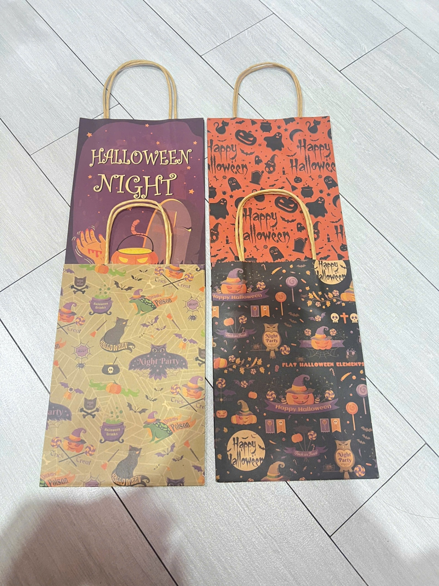 Túi quà Halloween Kraft quai đứng - 25*17,5*7 - 2525