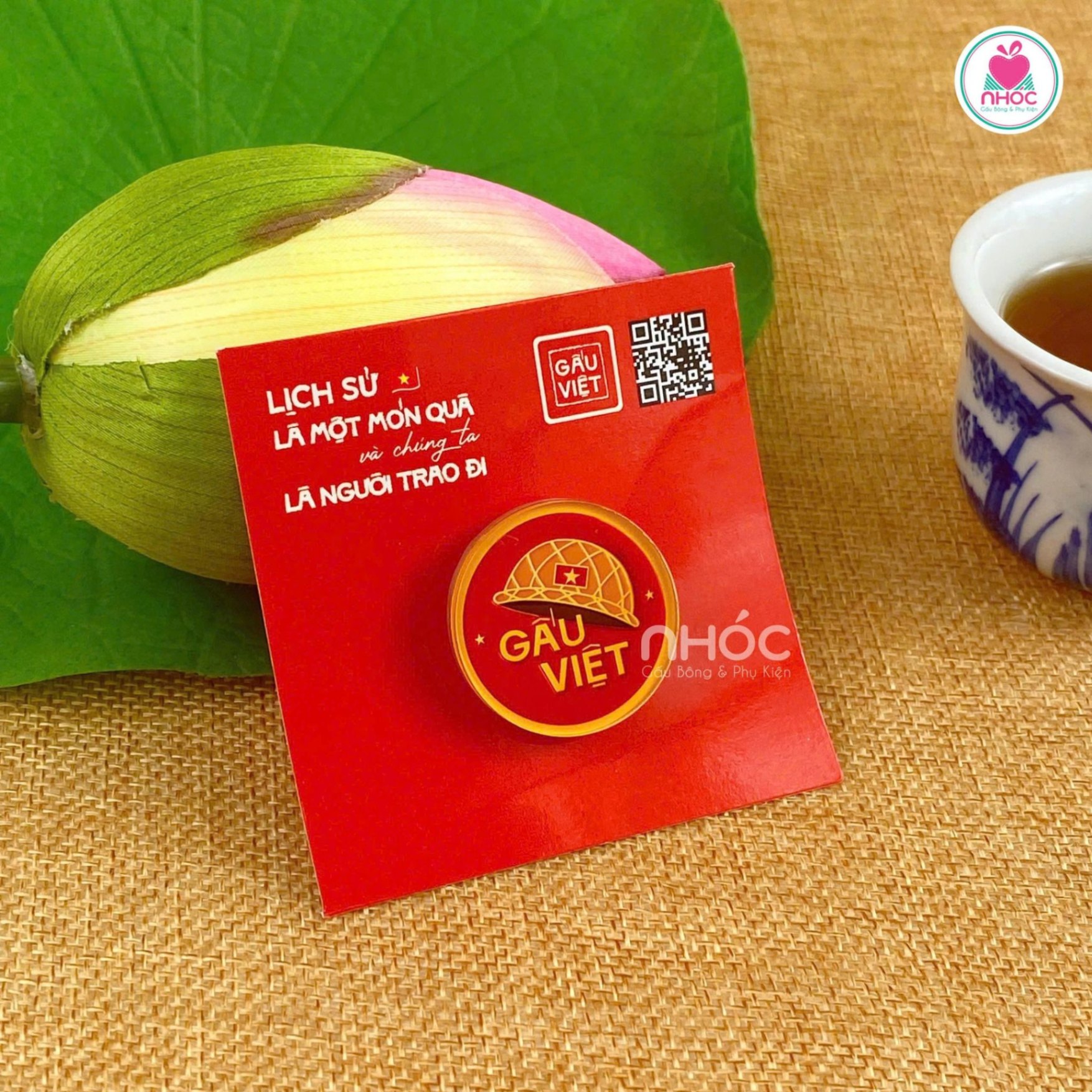 QT - Huy hiệu Gấu Yêu Nước