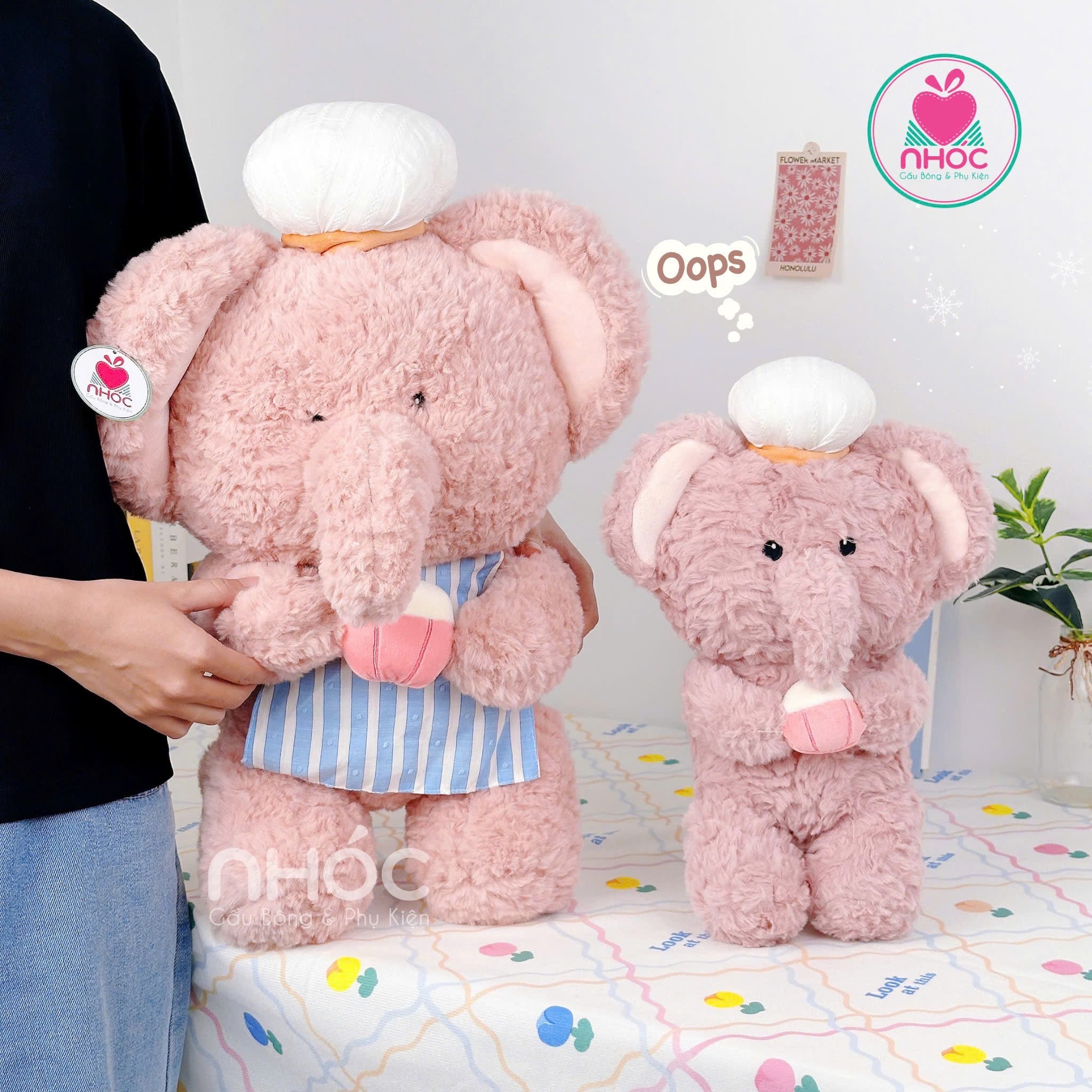Thú bông Cosplay đầu bếp lông xù đứng - Voi - 37240