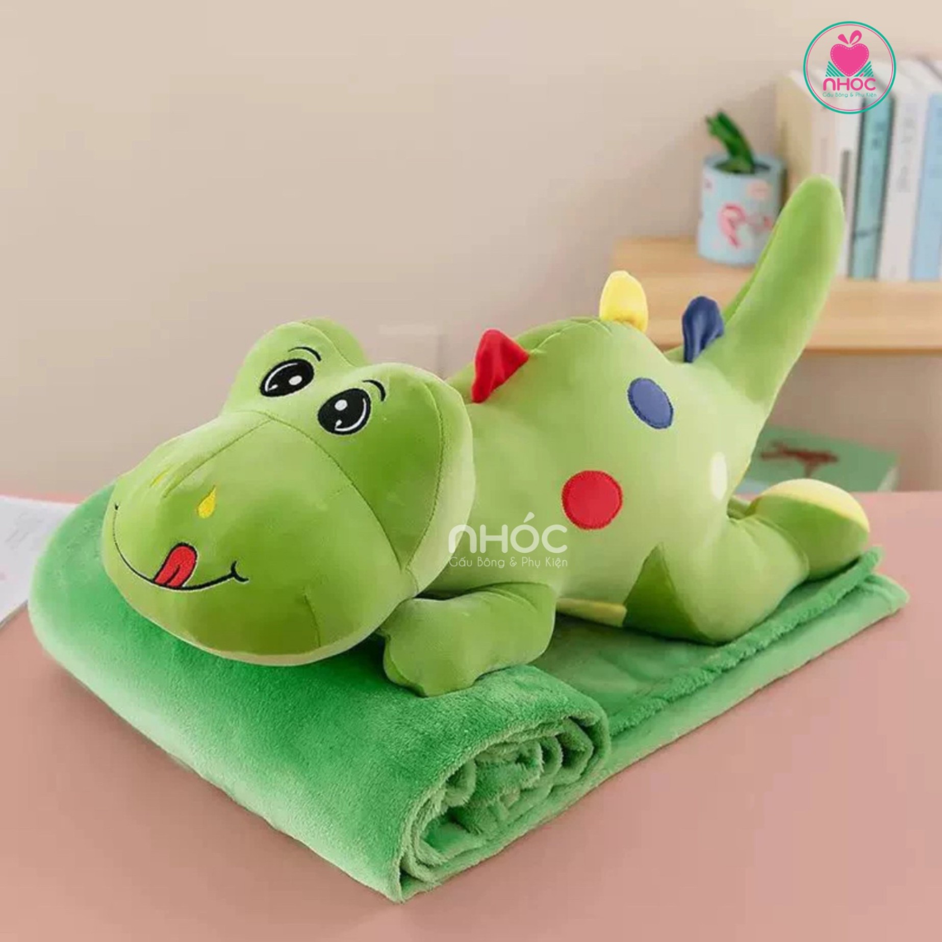 Gối mền khủng long sừng màu lông mịn nằm - Xanh - 34001