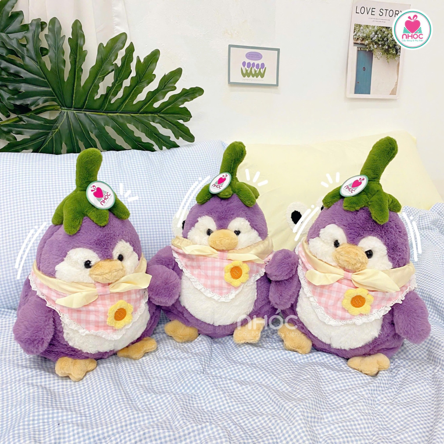Thú bông Chim cánh cụt cosplay cà tím choàng khăn caro - 2518025