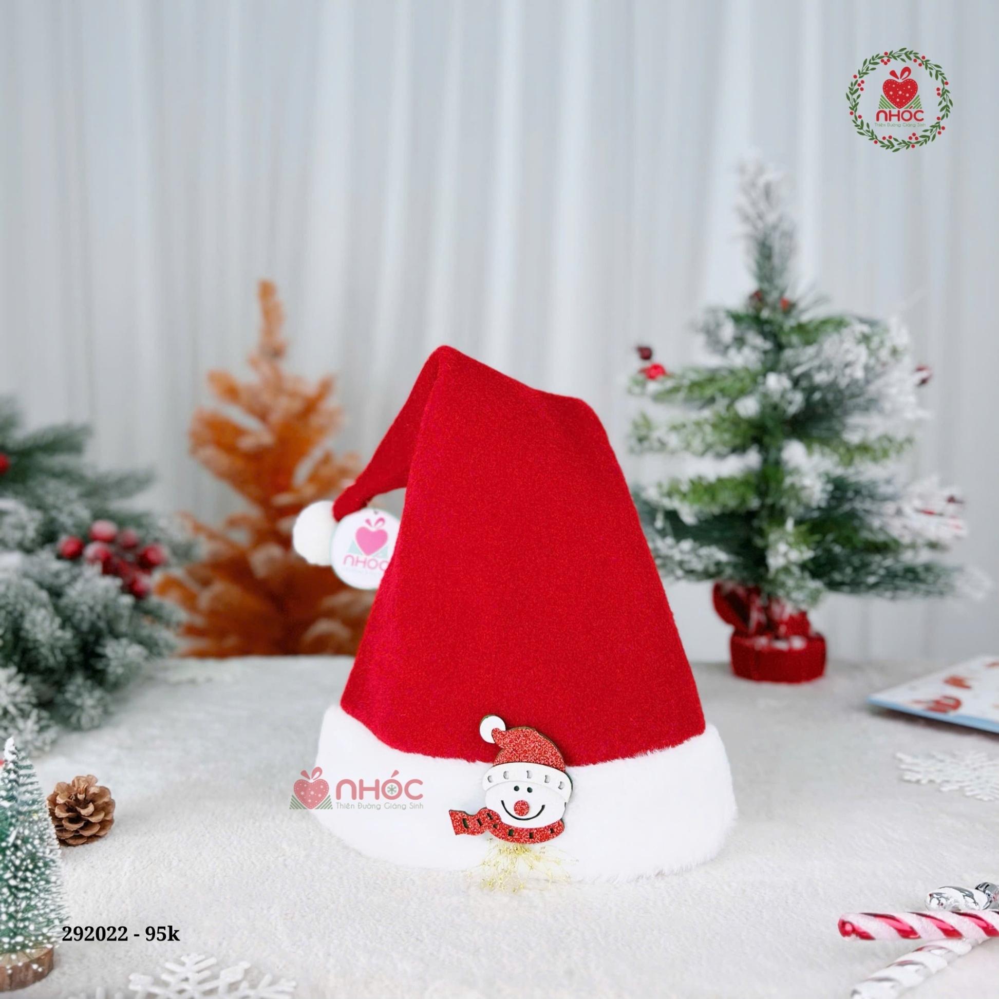 Mũ Noel trơn người tuyết tua rua vàng - 9501