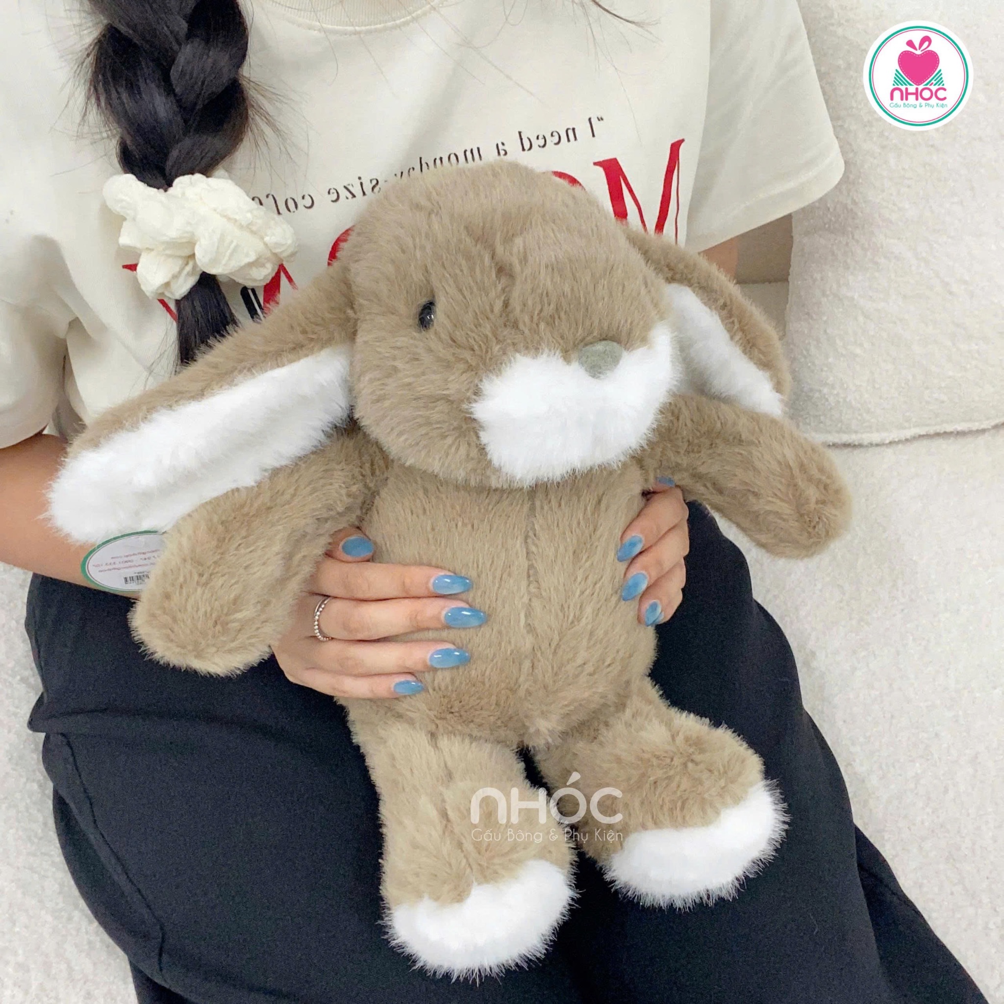 Thú bông Thỏ lông xù ngồi - Nâu - 45310