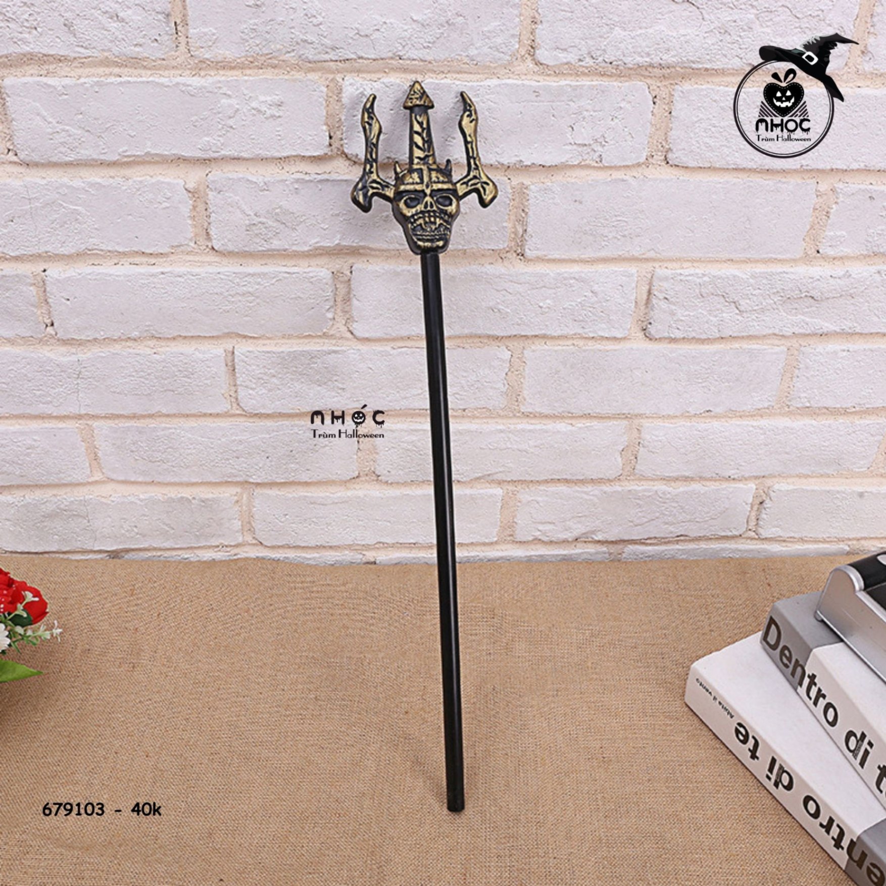 Vũ khí đồng - 3 chĩa đầu lâu - 4001