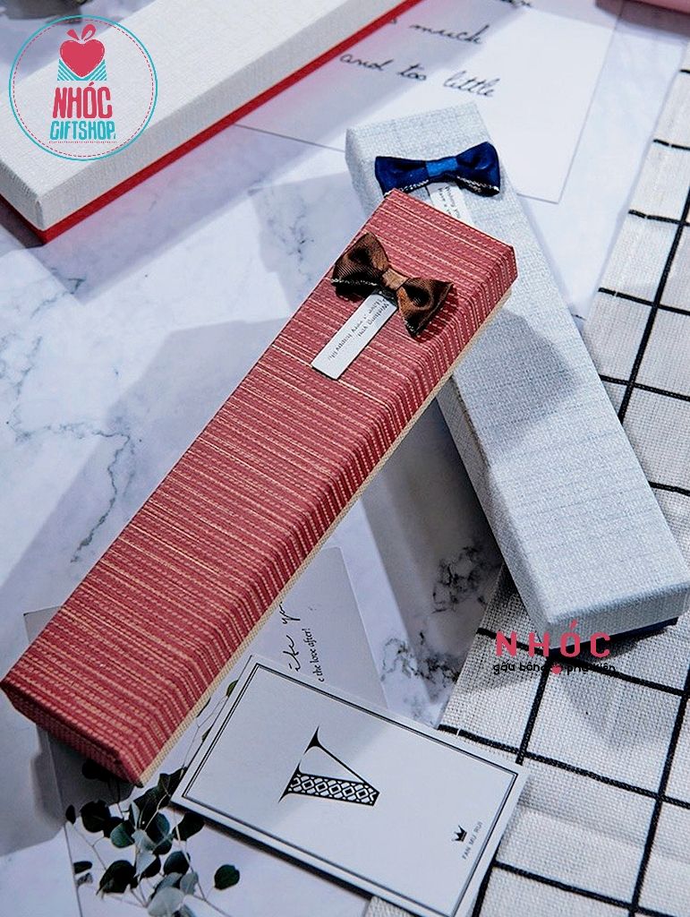 Hộp quà hàn quốc chữ nhật dài - 0125