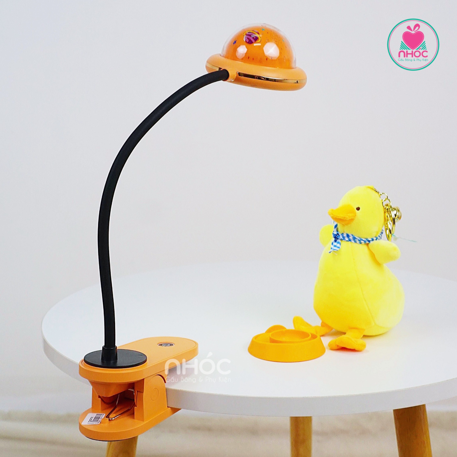 Đèn ngủ để bàn đế kẹp đầu tròn - Cam - 24001