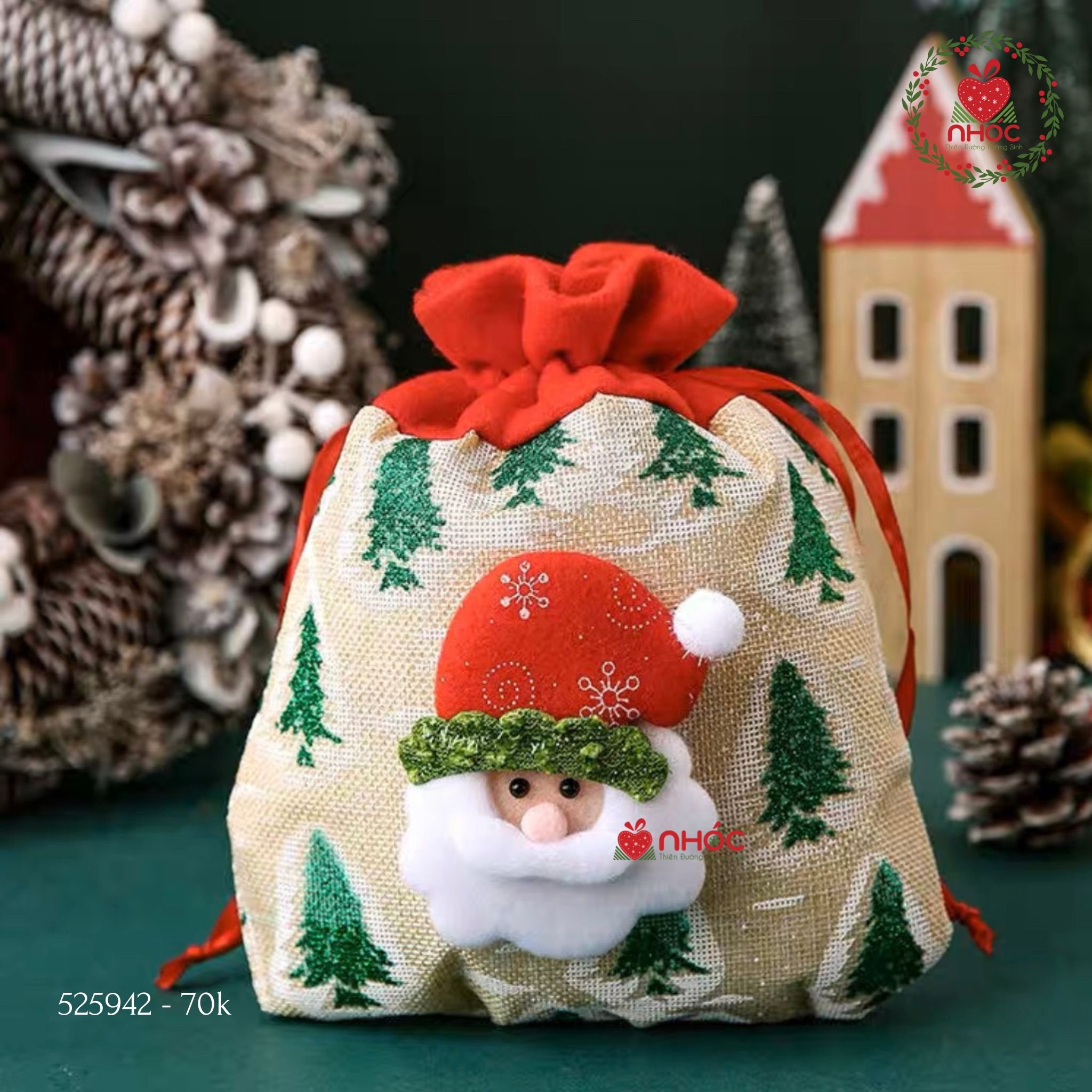 Túi xách Noel hoạ tiết đính ông già Noel - Vàng - 2570