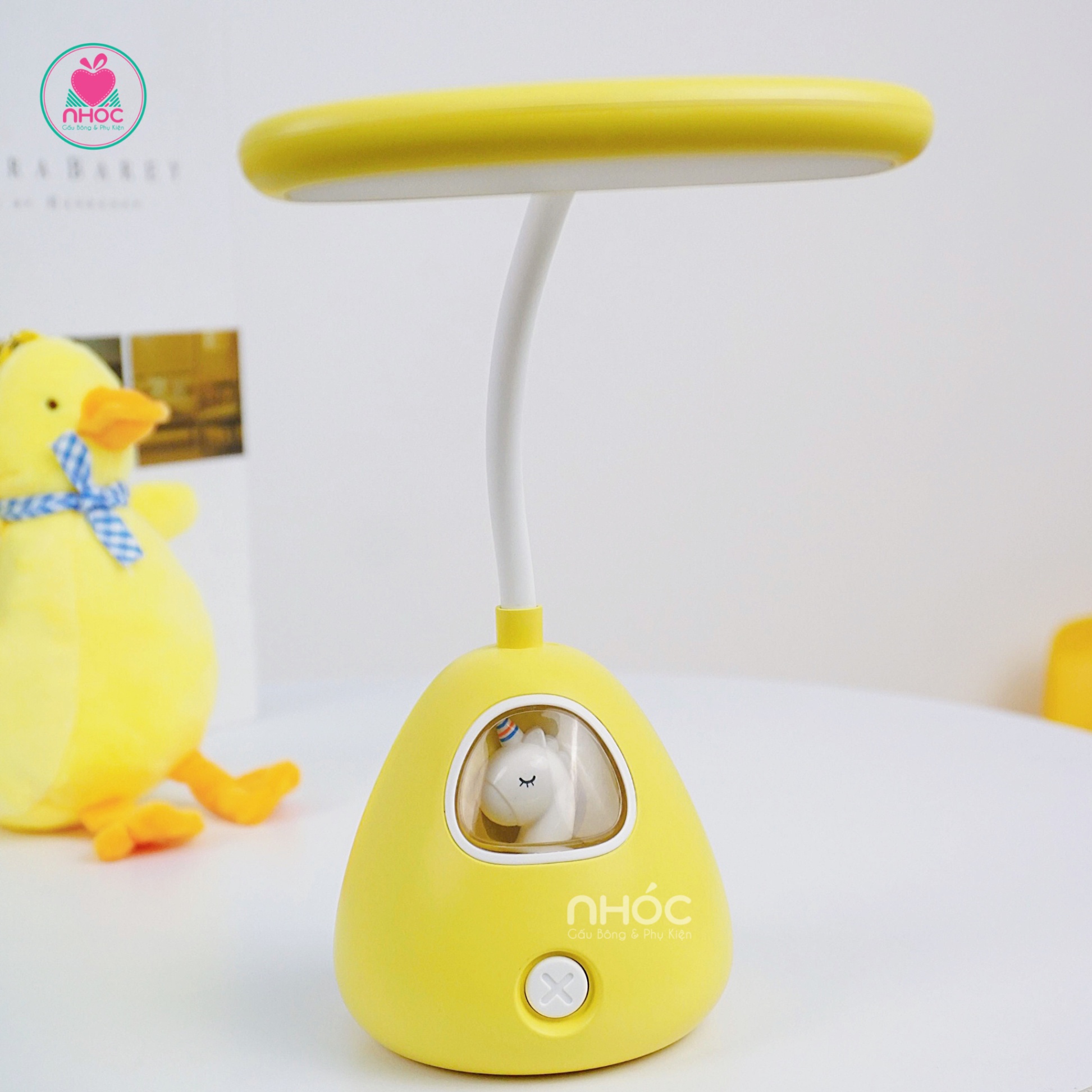 Đèn ngủ để bàn kỳ lân đầu ovan - Vàng - 16001