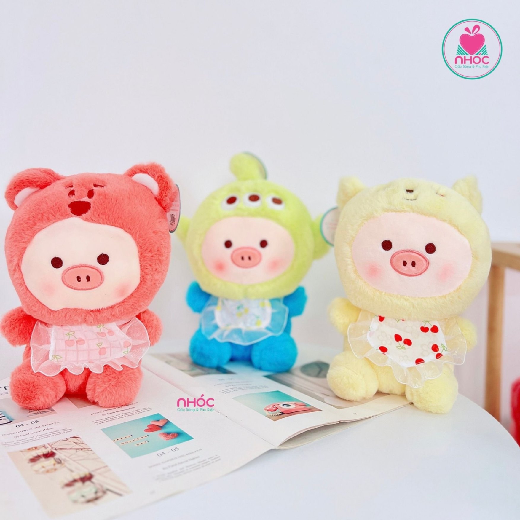 Thú bông nhỏ Heo mặc áo thú đeo yếm lông xù