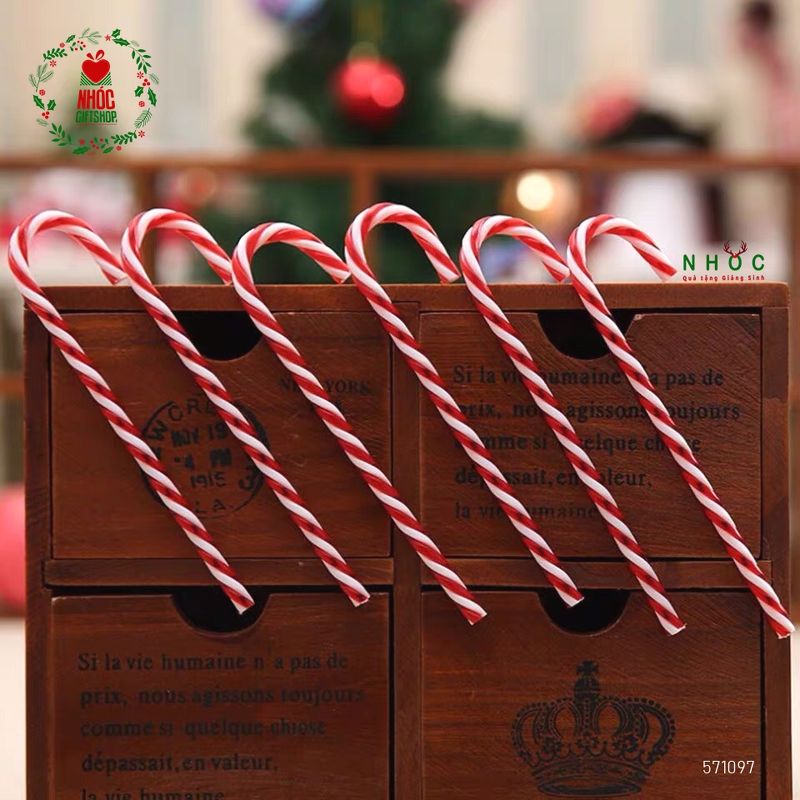 Phụ kiện trang Trí noel bộ 6 cây gâỵ nhựa - 1530