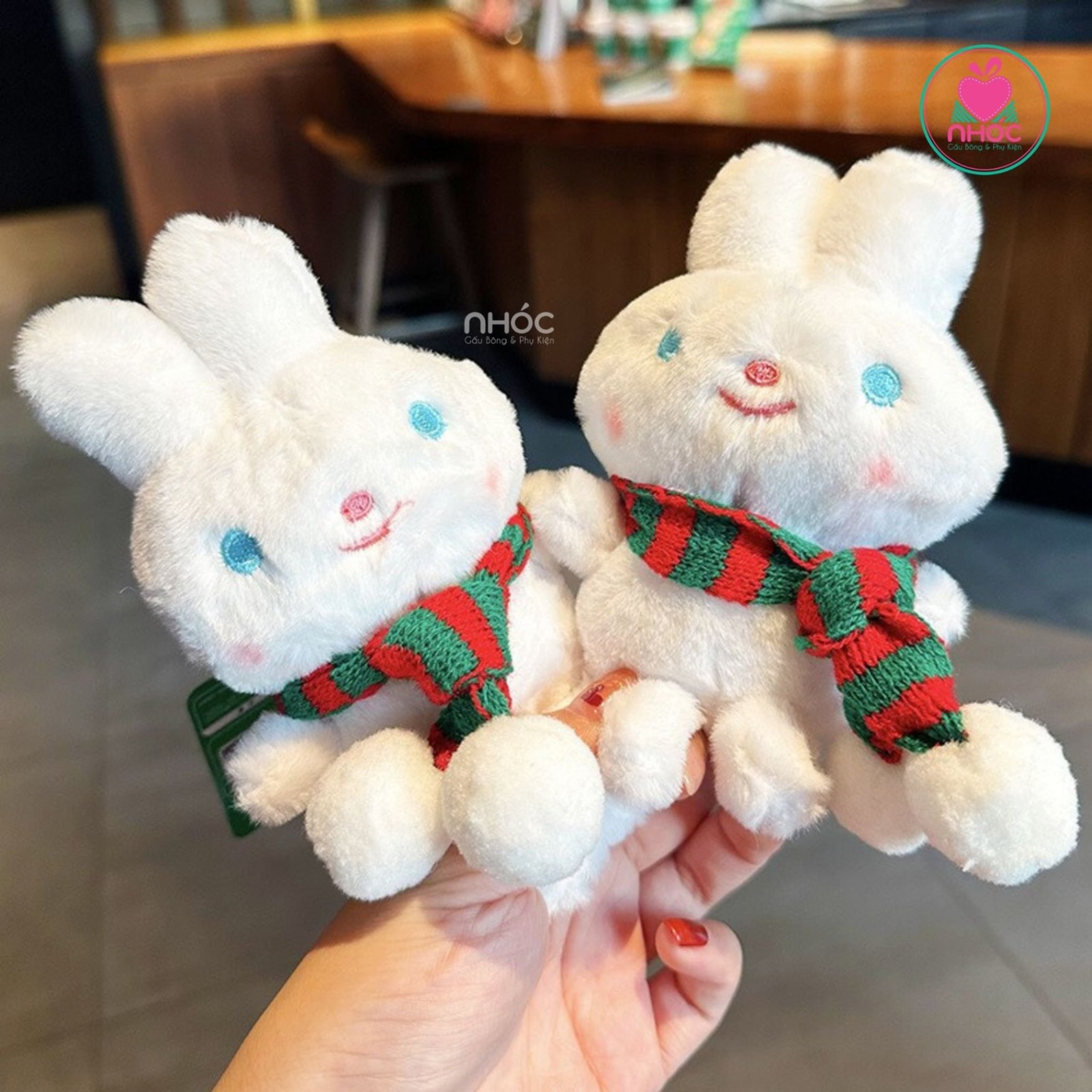 Móc khoá bông thỏ đeo khăn choàng - 8501