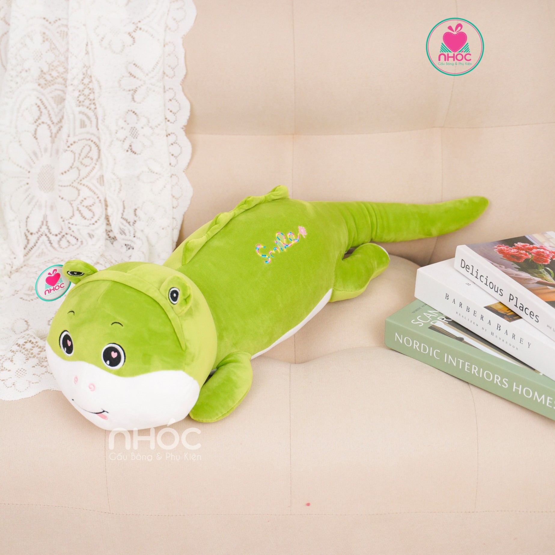 Gối mền Cá sấu đội nón ếch lông mịn nằm - Xanh lá cây - 50360
