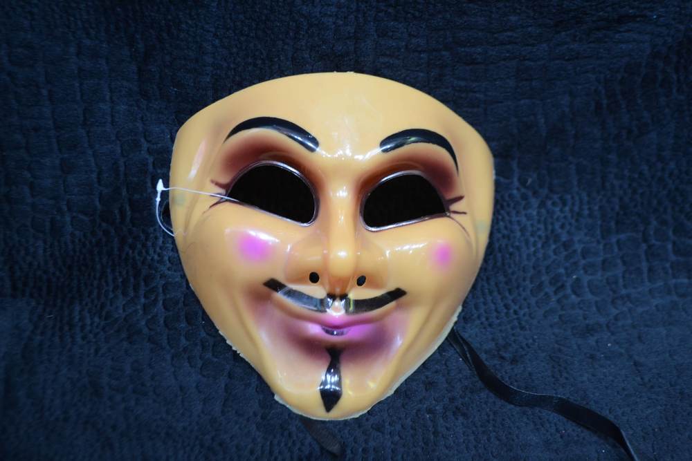 Mặt nạ nhựa Hacker - Camel - 6001