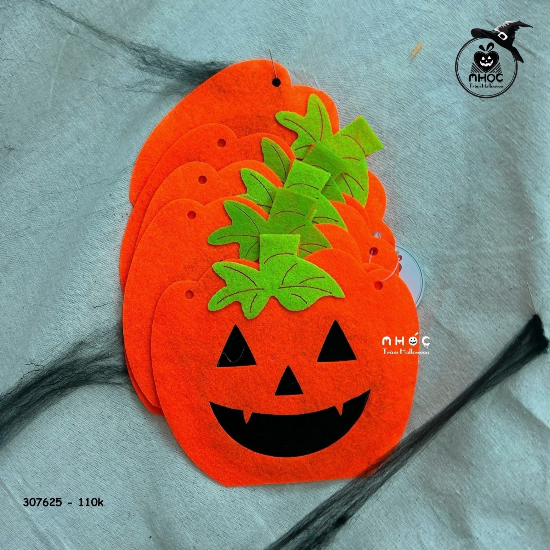 Dây trang trí nỉ giăng tường - Bí - 11001