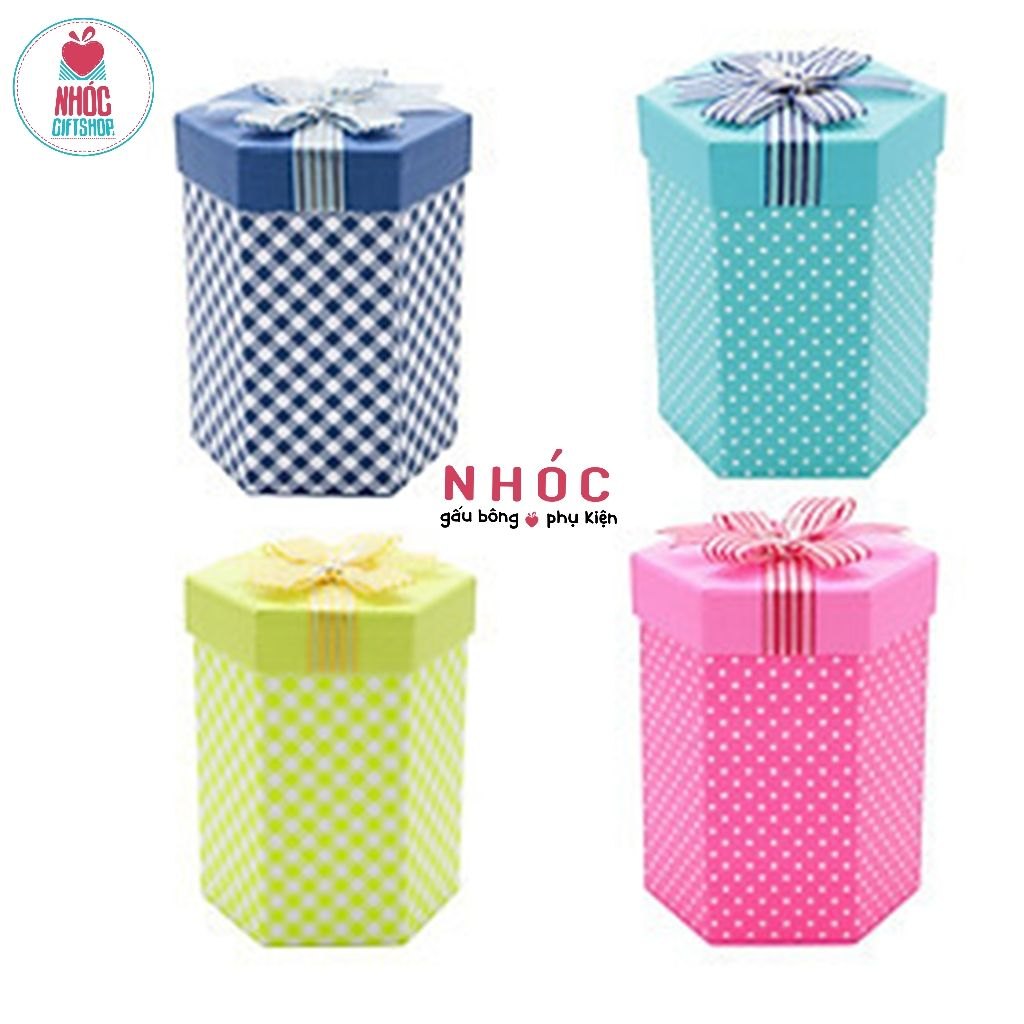 Hộp quà VN Vuông 19,5 * 19,5 * 33 - 10501