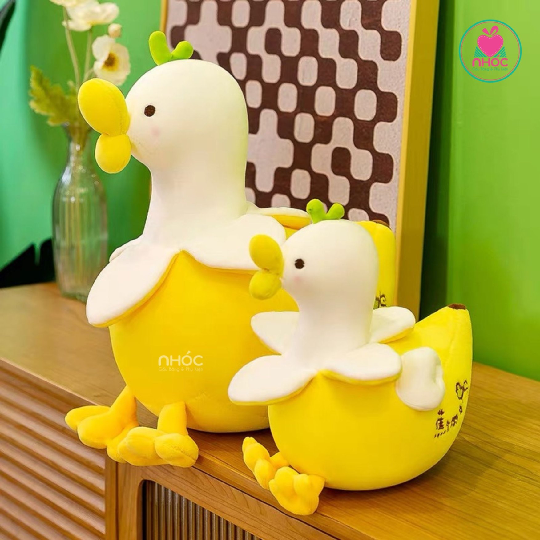 Thú bông chú Vịt chuối lông mịn đứng TC - Vàng - 50310