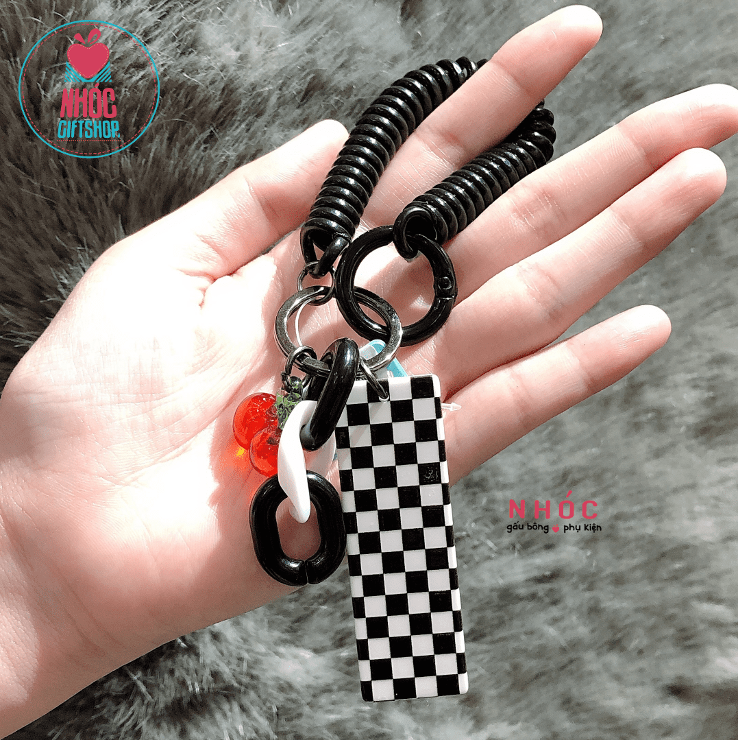 Móc khóa kiểu checkerboard - Vuông - 6501