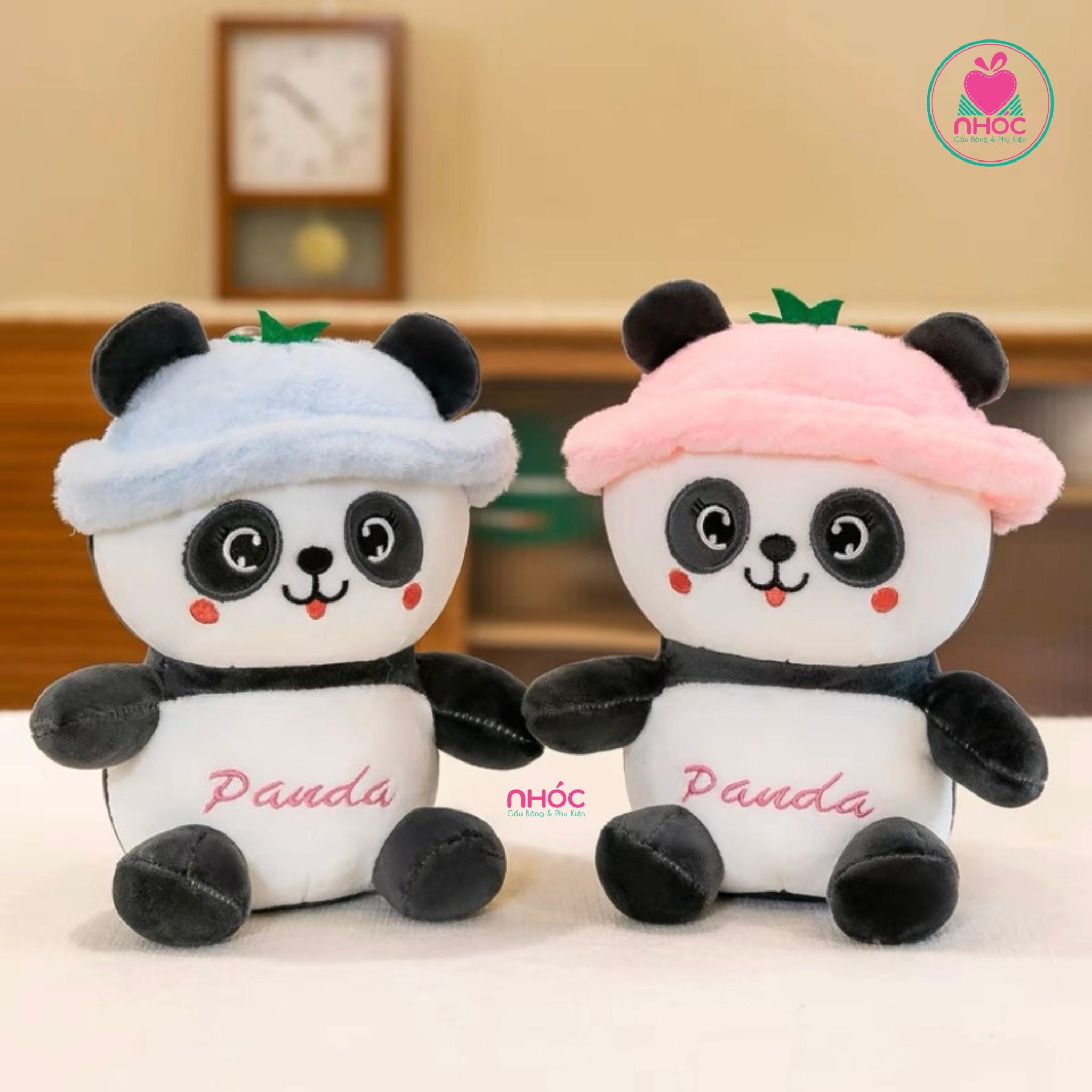 Thú bông nhỏ gấu Panda đội nón lông mịn đứng - 9501