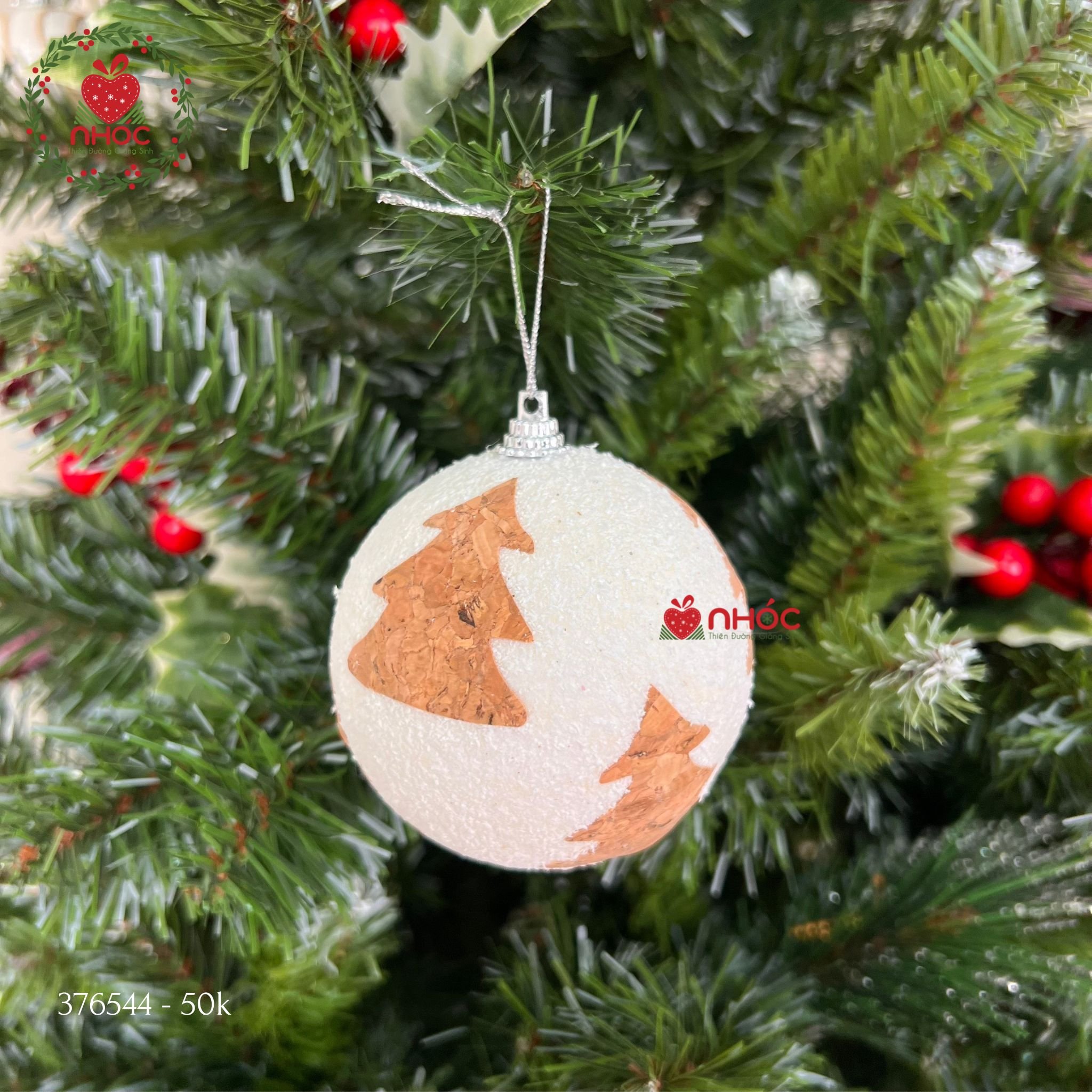 Trái châu đơn hoạ tiết noel - Cây thông - 70ly - 50