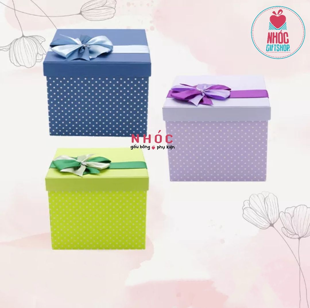 Hộp quà VN vuông 28*28*20 - 11001