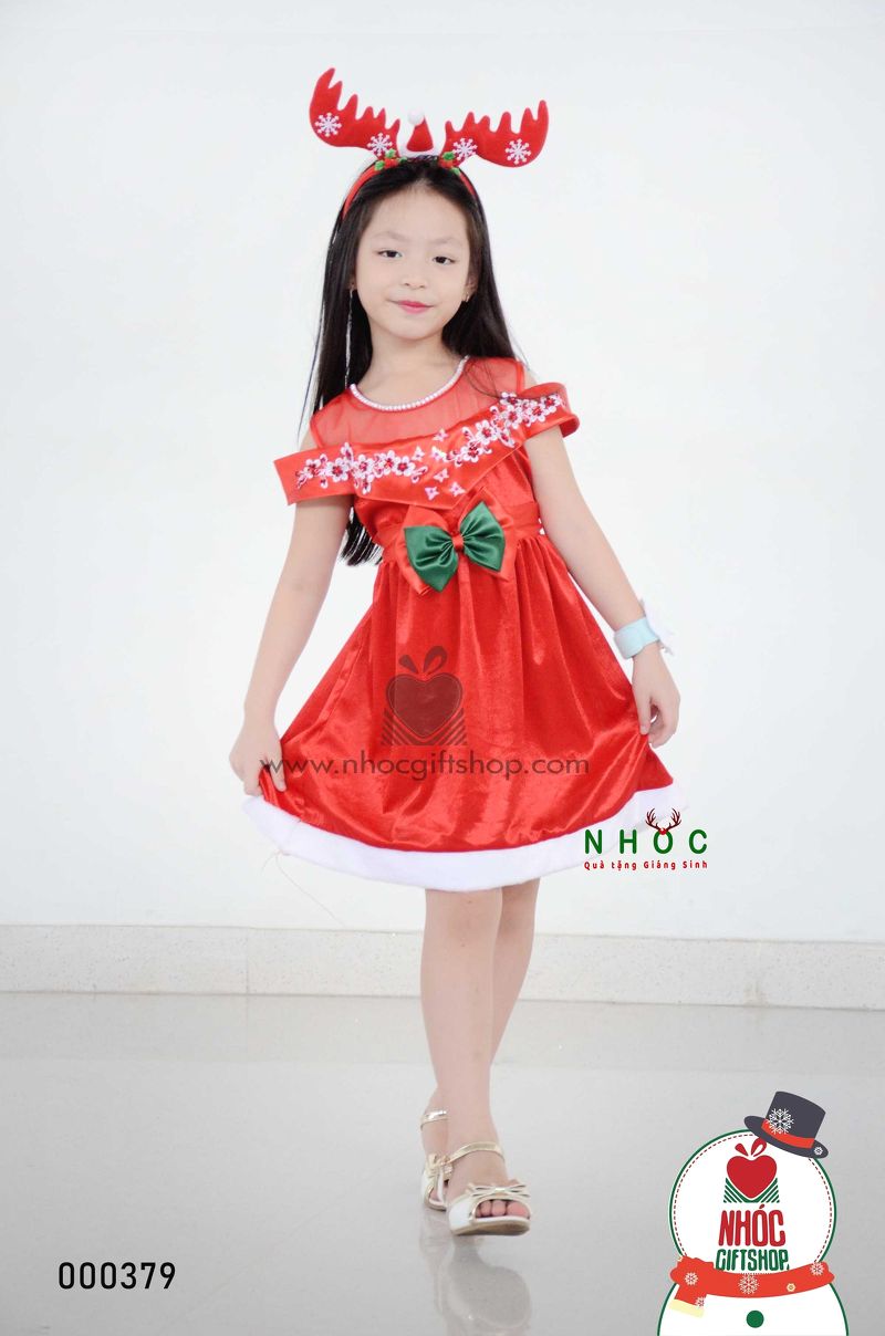 Đầm nhung noel bẹp vai bướm cổ V đỏ - Size 6 - 70200