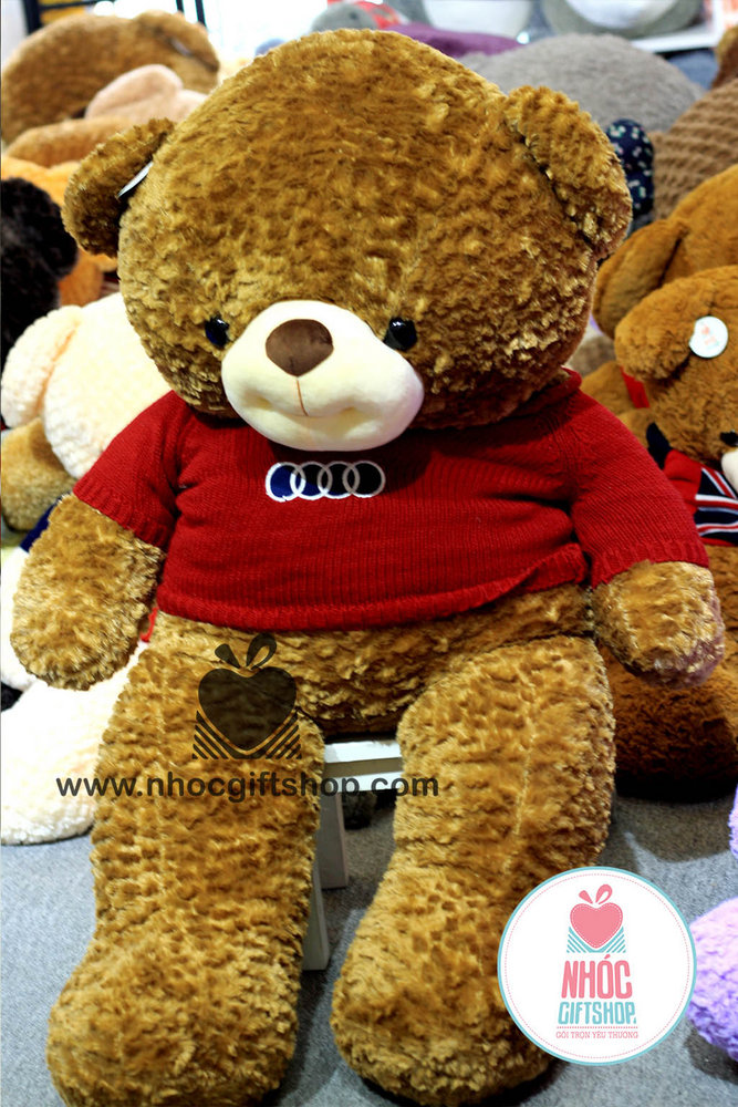 Gấu teddy áo len màu logo xe