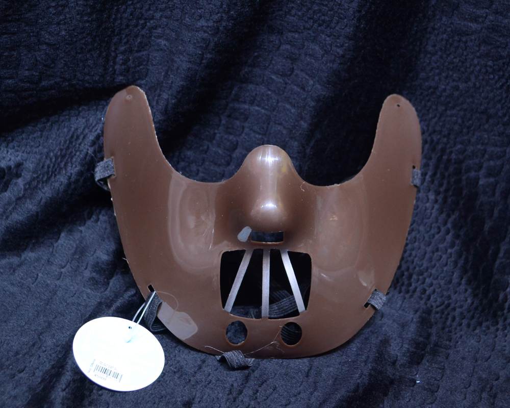 Mặt nạ nhựa giáo sư Hannibal Lecter - 4501