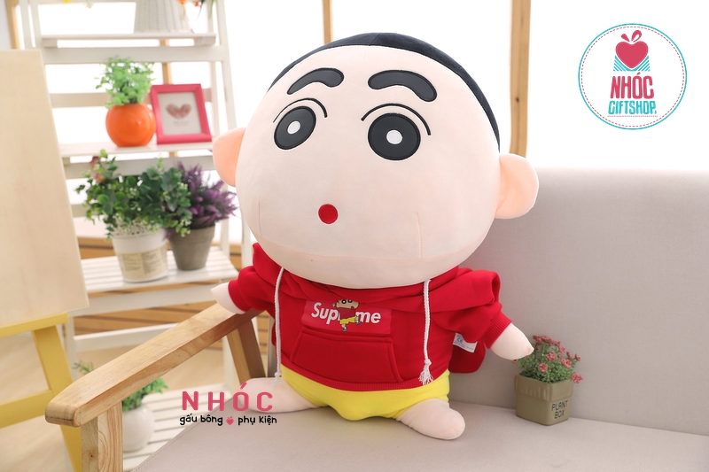Thú bông bé shin mặc áo hoodie lông mịn đứng - Đỏ - 40310