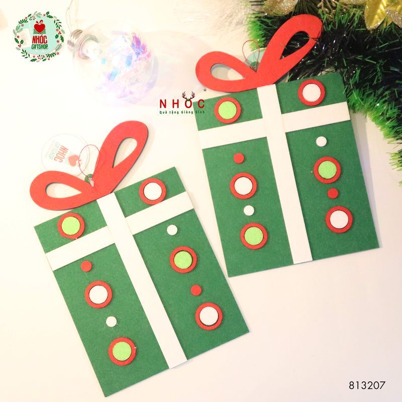 Mô hình trang trí noel nỉ hộp quà - 2545