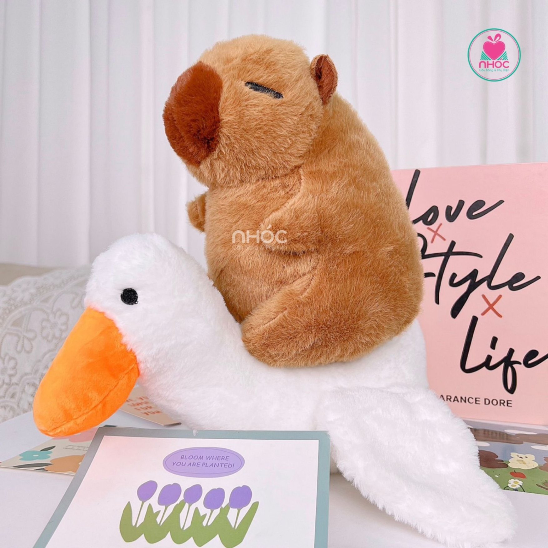 Thú bông Capybara cưỡi thú có dây kéo - Vịt - 45380