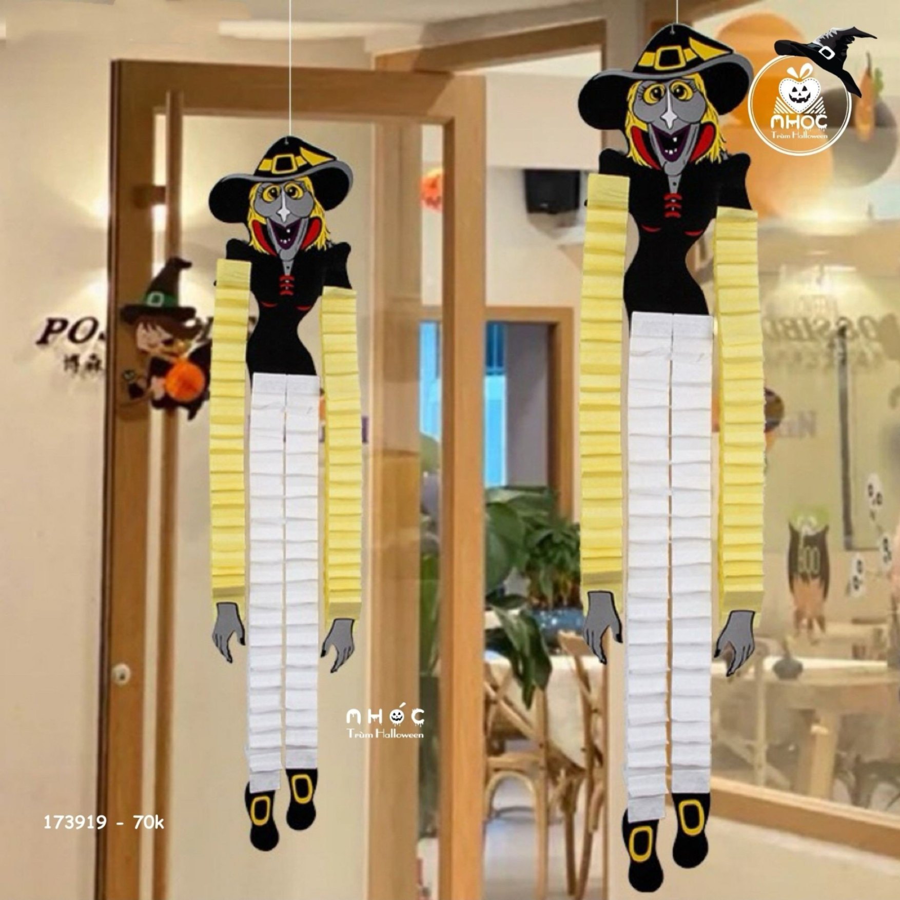 Mô hình giấy lò xo phù thủy 7001