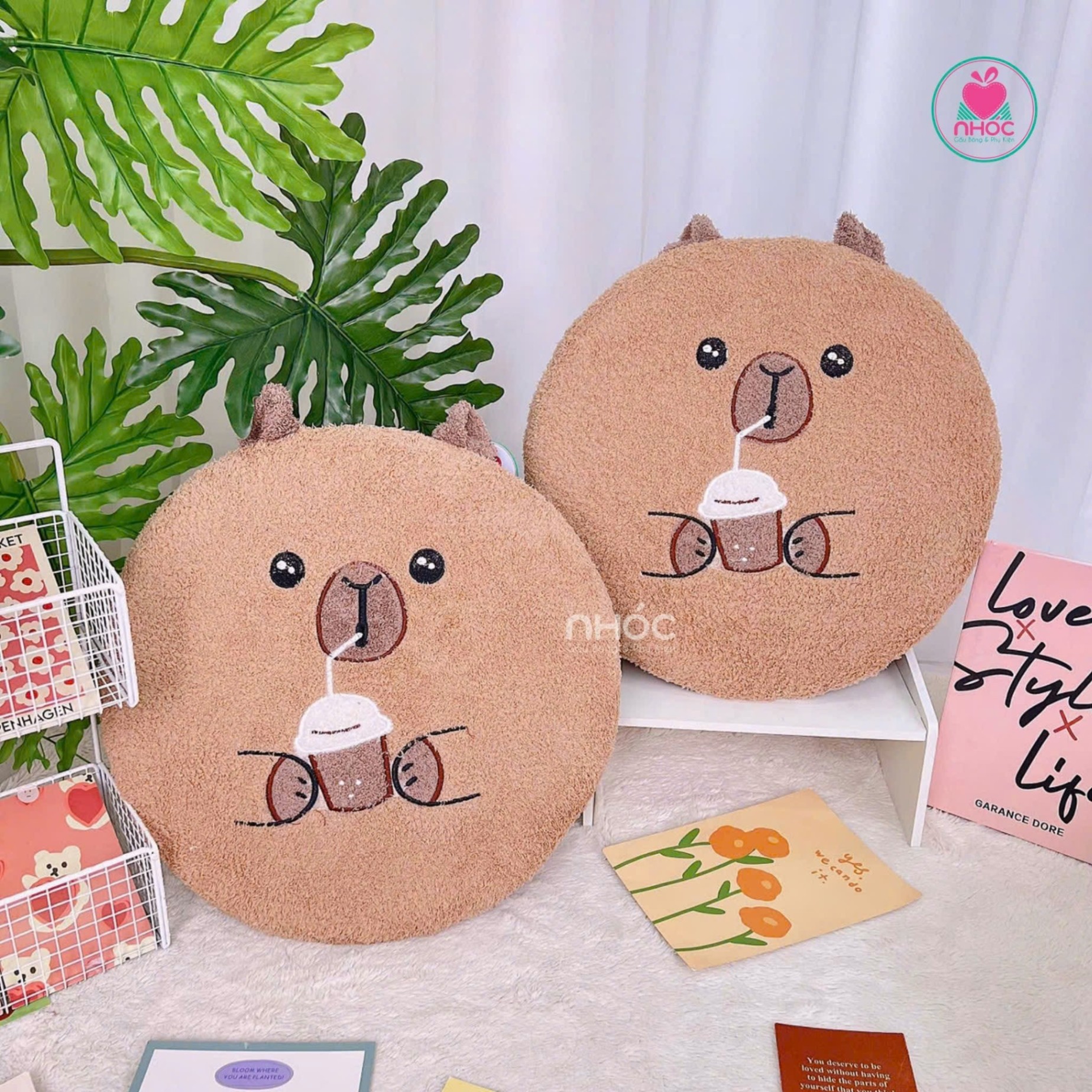 Gối tựa lưng CSN Capybara - ôm trà sữa - 24001